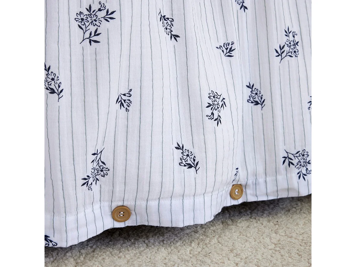 Housse de couette 140x200cm gaze de coton blanc fleurs marine - ALIENOR