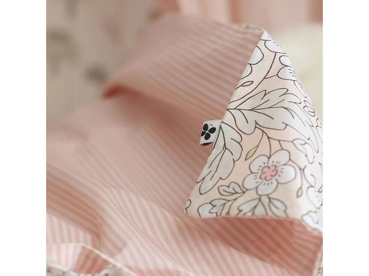 Parure de lit 140x200cm + 1 taie d'oreiller 63x63cm rose motifs floral  - MARJOLAINE