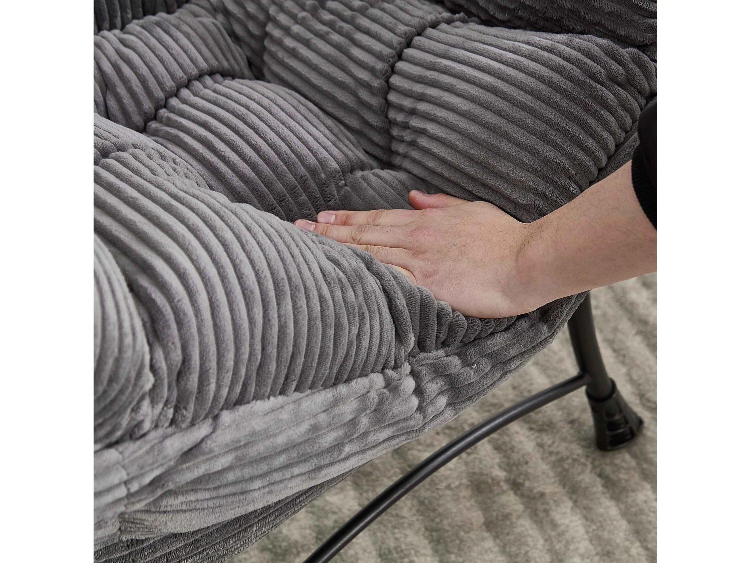 Ergonomischer Loungesessel mit Ottomane und Seitentasche, bequemer Loungesessel aus PP-Baumwolle, Entspannung und praktische Aufbewahrung, grau