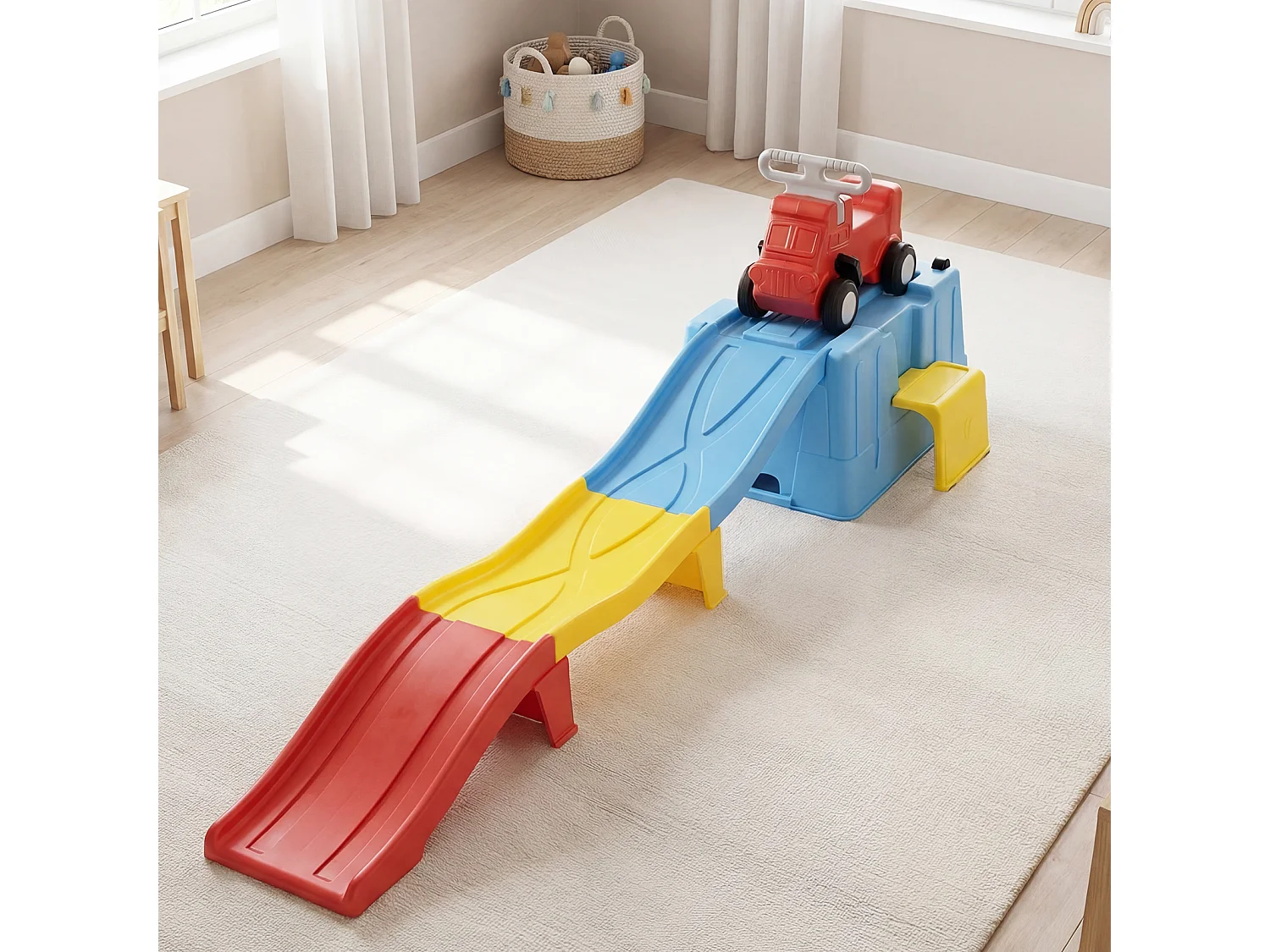 Toboggan avec petit véhicule pour enfants - Espace d'activités pour enfants
