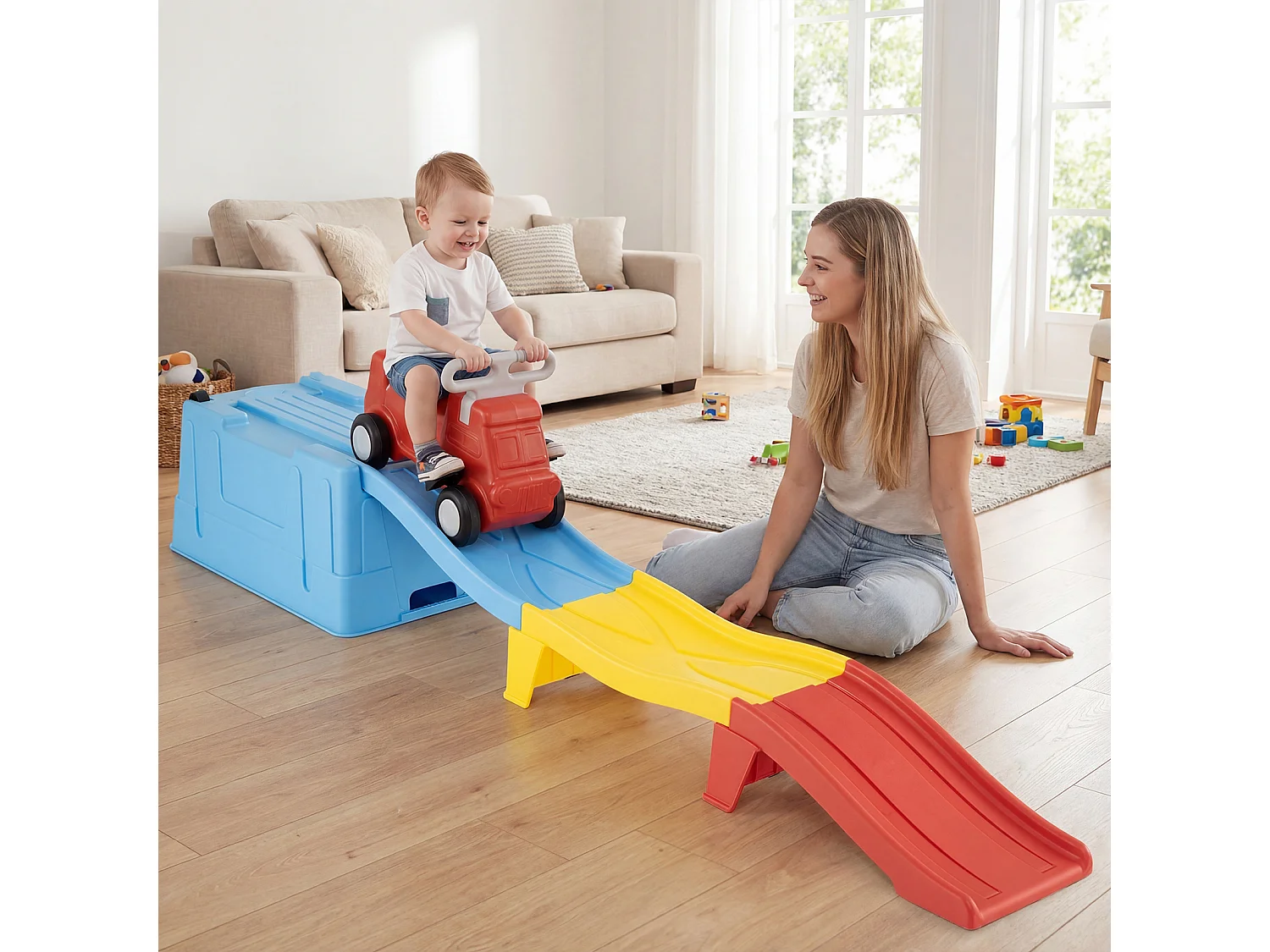 Toboggan avec petit véhicule pour enfants - Espace d'activités pour enfants