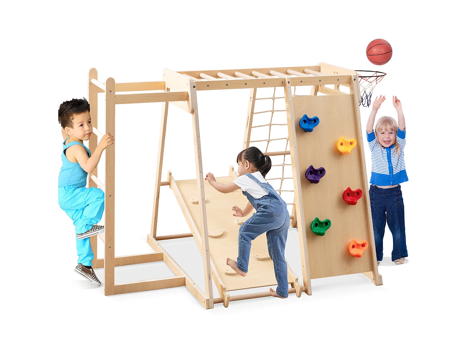 Aire de jeux en bois avec toboggan et mur d'escalade