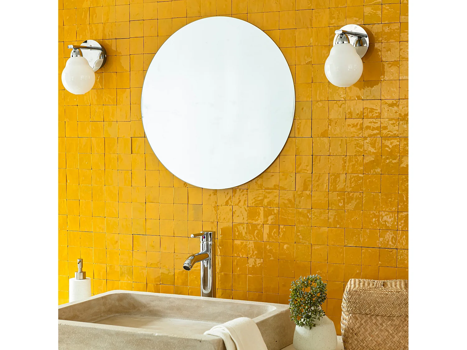 Carrelage Zellige Marocain Jaune Moutarde 5x5 cm  (vendu par plaque de 30x30 cm soit 0,09 m²) - RO'MA NATURE