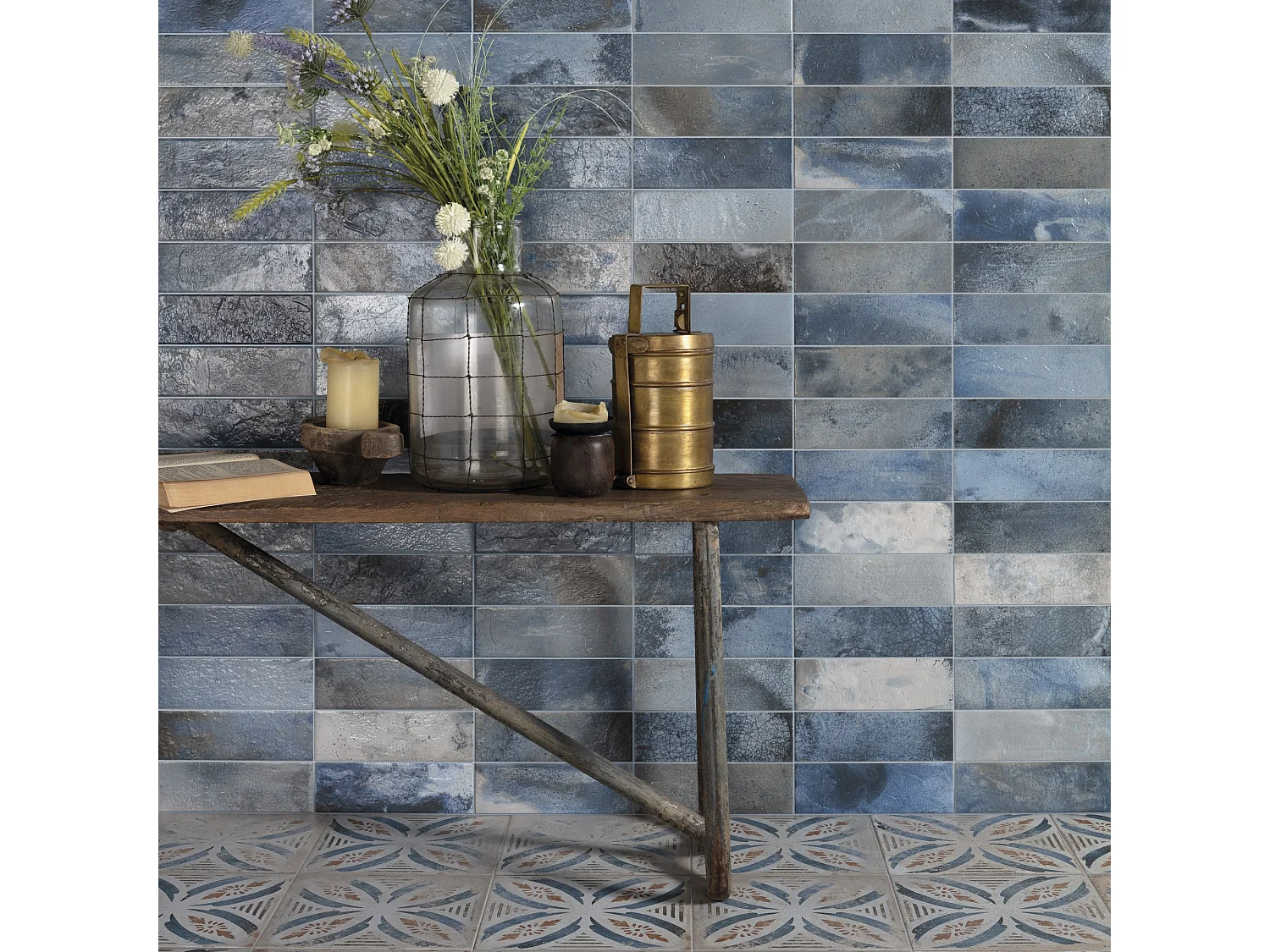 Carrelage Vintage effet Carreau ciment Bleu Arelate 45x45x0,95 cm Orlena - Sol et mur intérieur (vendu par carton de 1 m²) - RO'MA CARRELAGE