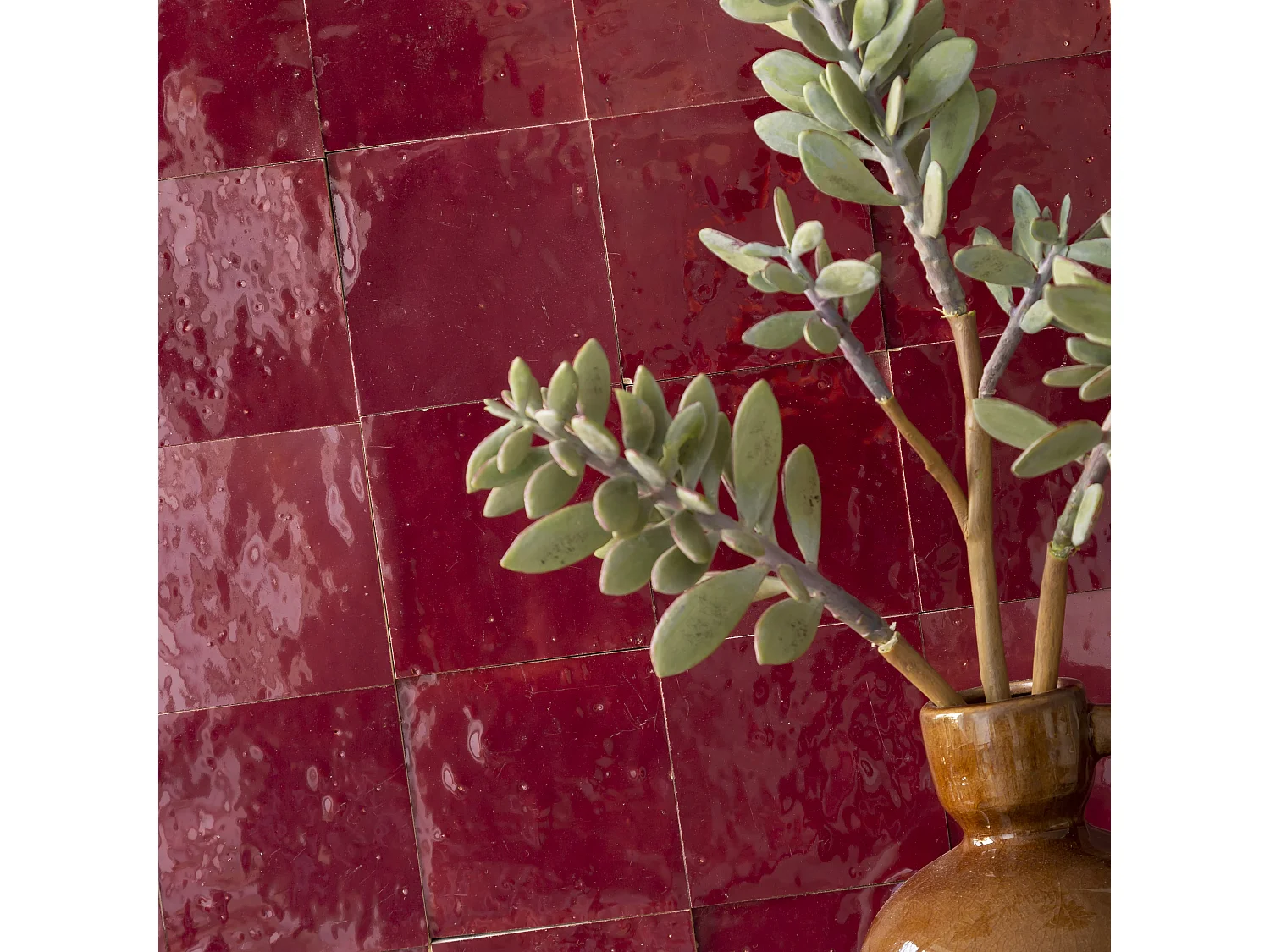 Carrelage Zellige Marocain Rouge Lie de vin 10x10 cm (vendu par 1 m²) - RO'MA NATURE