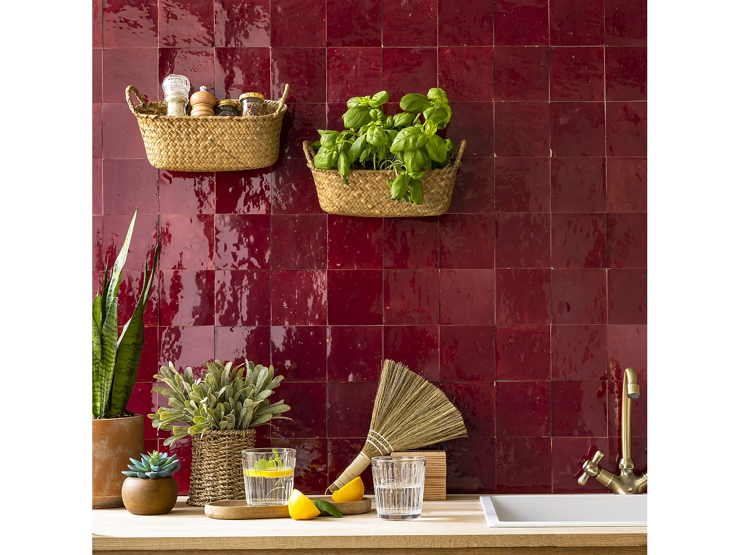 Carrelage Zellige Marocain Rouge Lie de vin 10x10 cm (vendu par 1 m²) - RO'MA NATURE