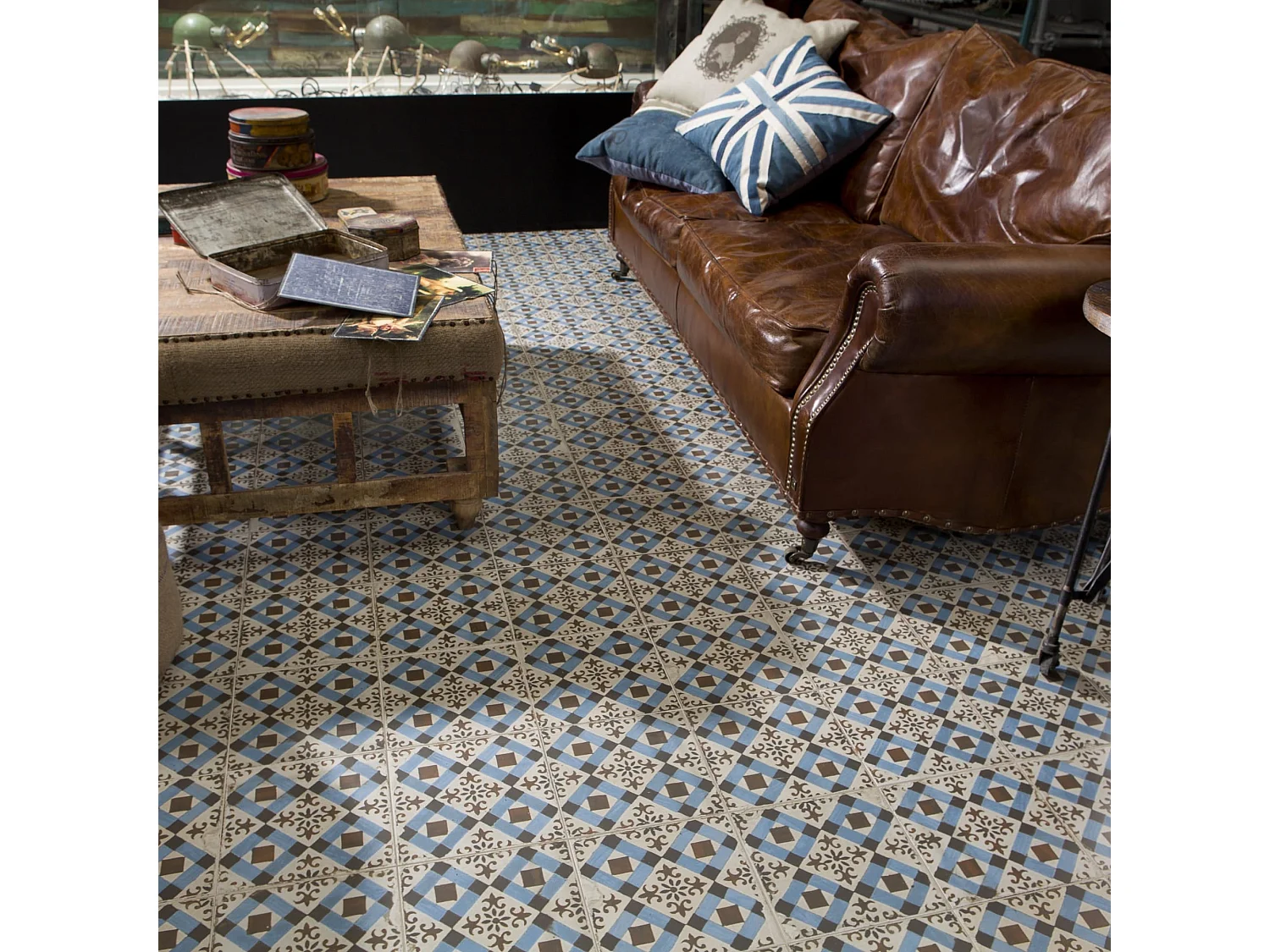 Carrelage Vintage effet Carreau ciment Bleu Knossos 45x45x0,95 cm Azoria - Sol et mur intérieur (vendu par carton de 1 m²) - RO'MA CARRELAGE