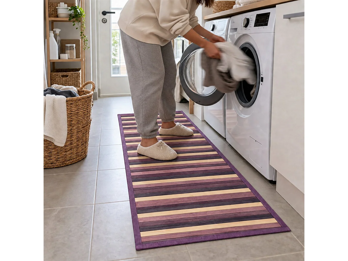 The White Stone Tapis en Bambou Dégradé 55x240 cm Violet | Tapis de Cuisine et Salle de Bain Antidérapant | Tapis en Bambou avec Dos Antidérapant et Bordure en