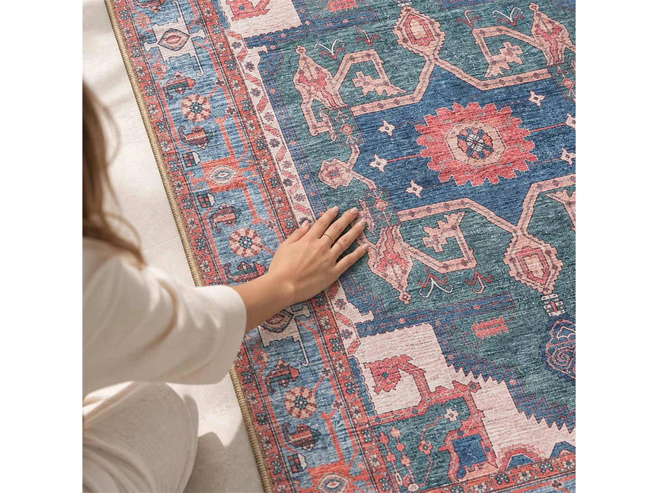 The White Stone Tapis Oriental Motif Samarcanda 140x190 cm | Tapis Style Persan avec Effet Vintage Vieilli | Poils Ras 100% Polyester, Impression Numérique