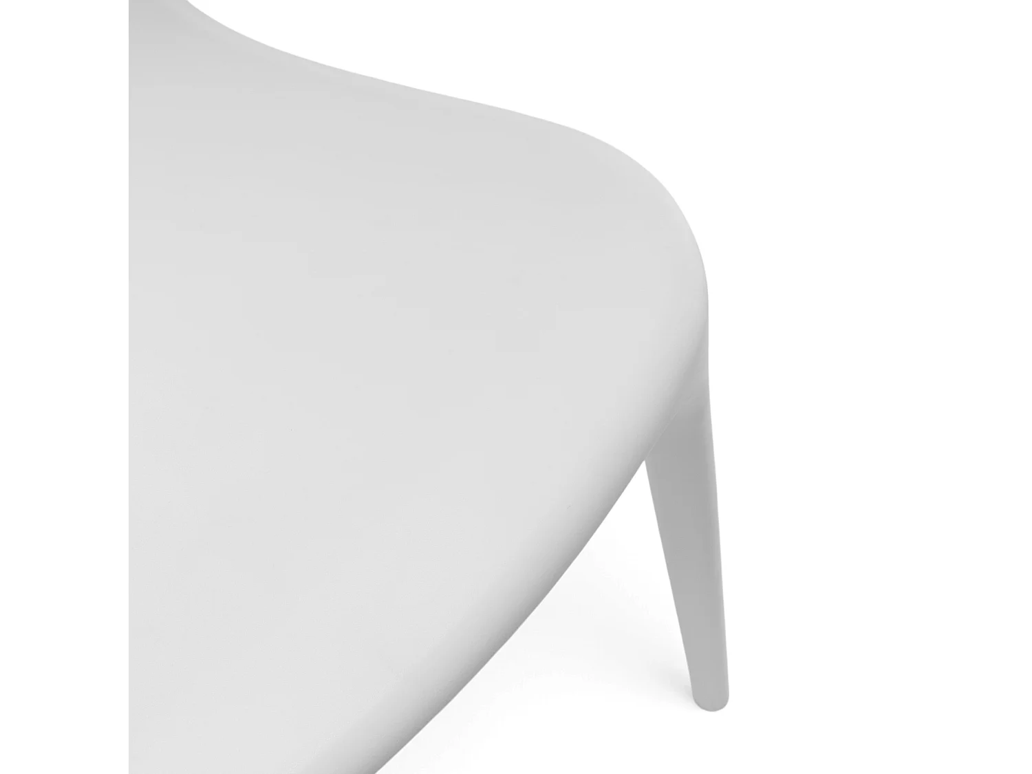Set van 4 witte, stapelbare stoelen van polypropyleen – CODAQUES