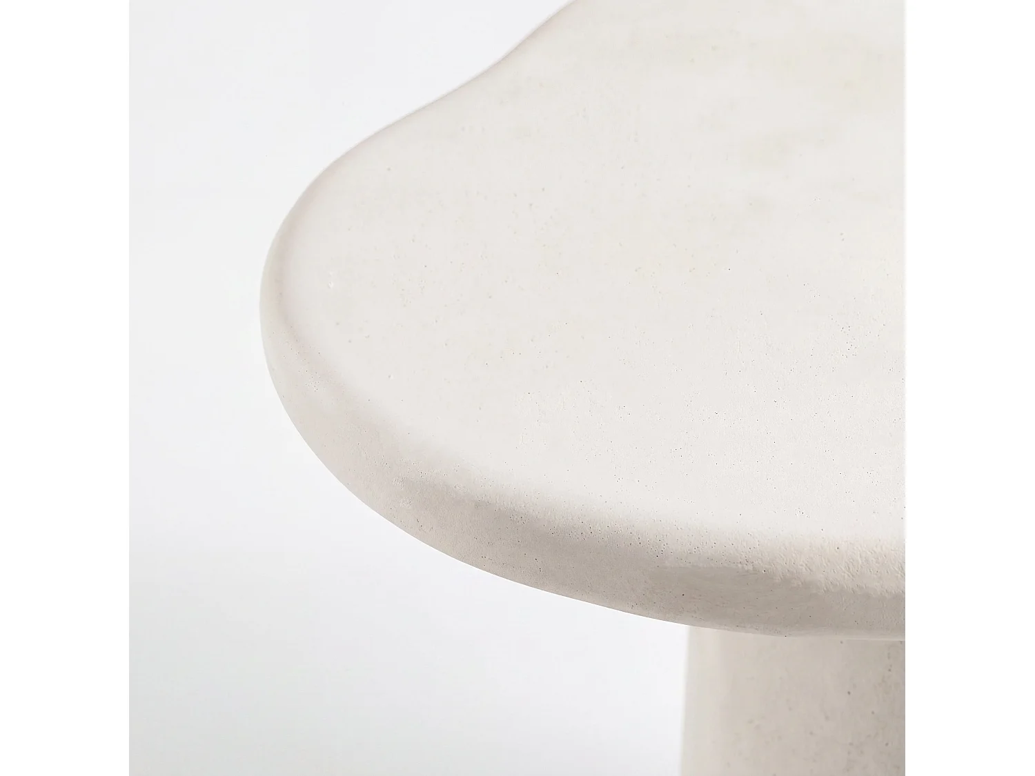 Mesa centro orgánica cruda, fibra de arcilla efecto hormigón 87 cm - Anafi