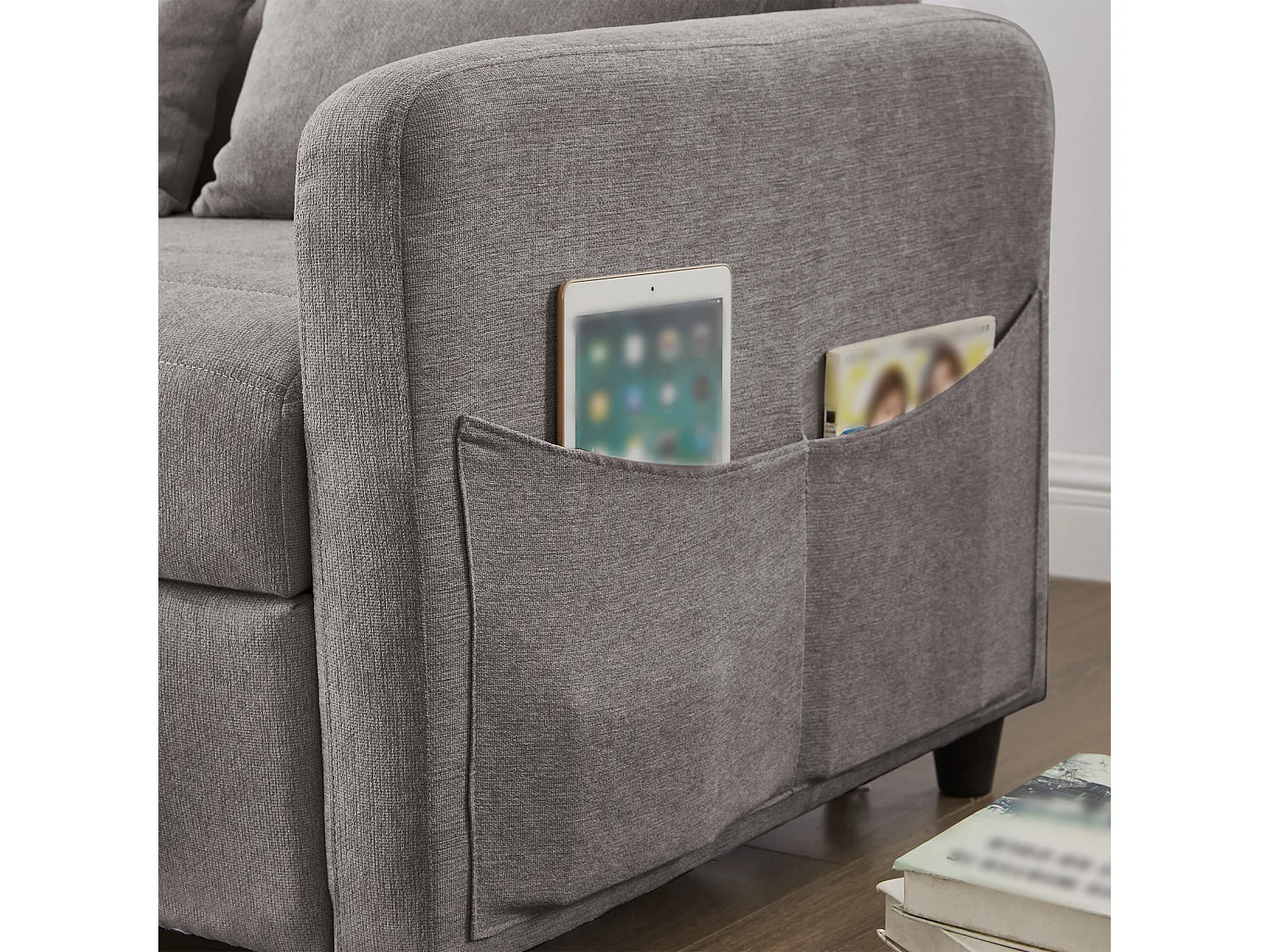 Canapé convertible 2 places gris en coton et lin, dossier réglable et couchage extensible pour petit salon