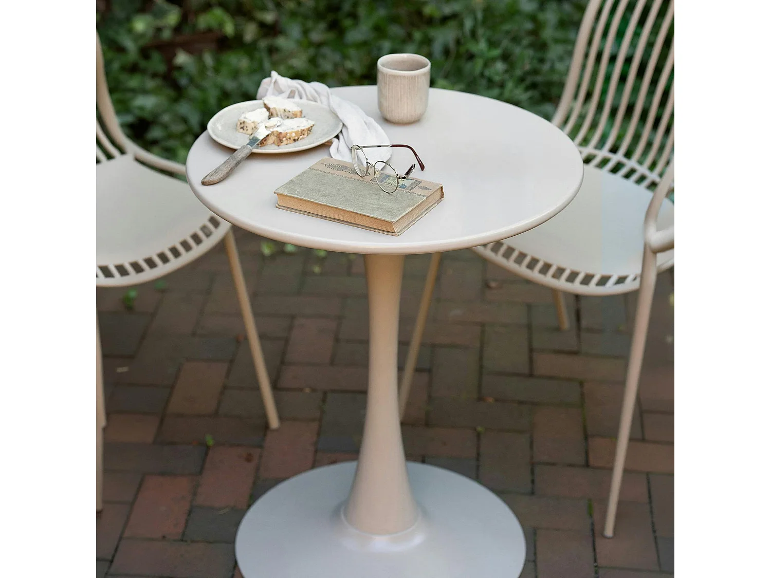 Table bistrot ronde en acier taupe ø60 cm RHODES