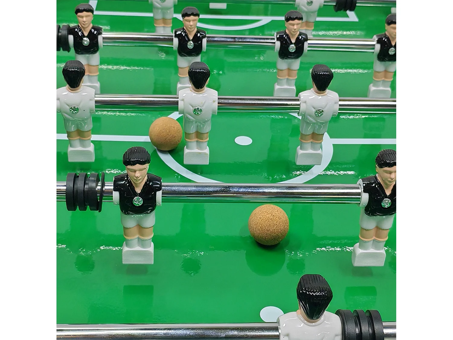 Babyfoot vert olive et effet bois avec barres télescopiques BRESIL