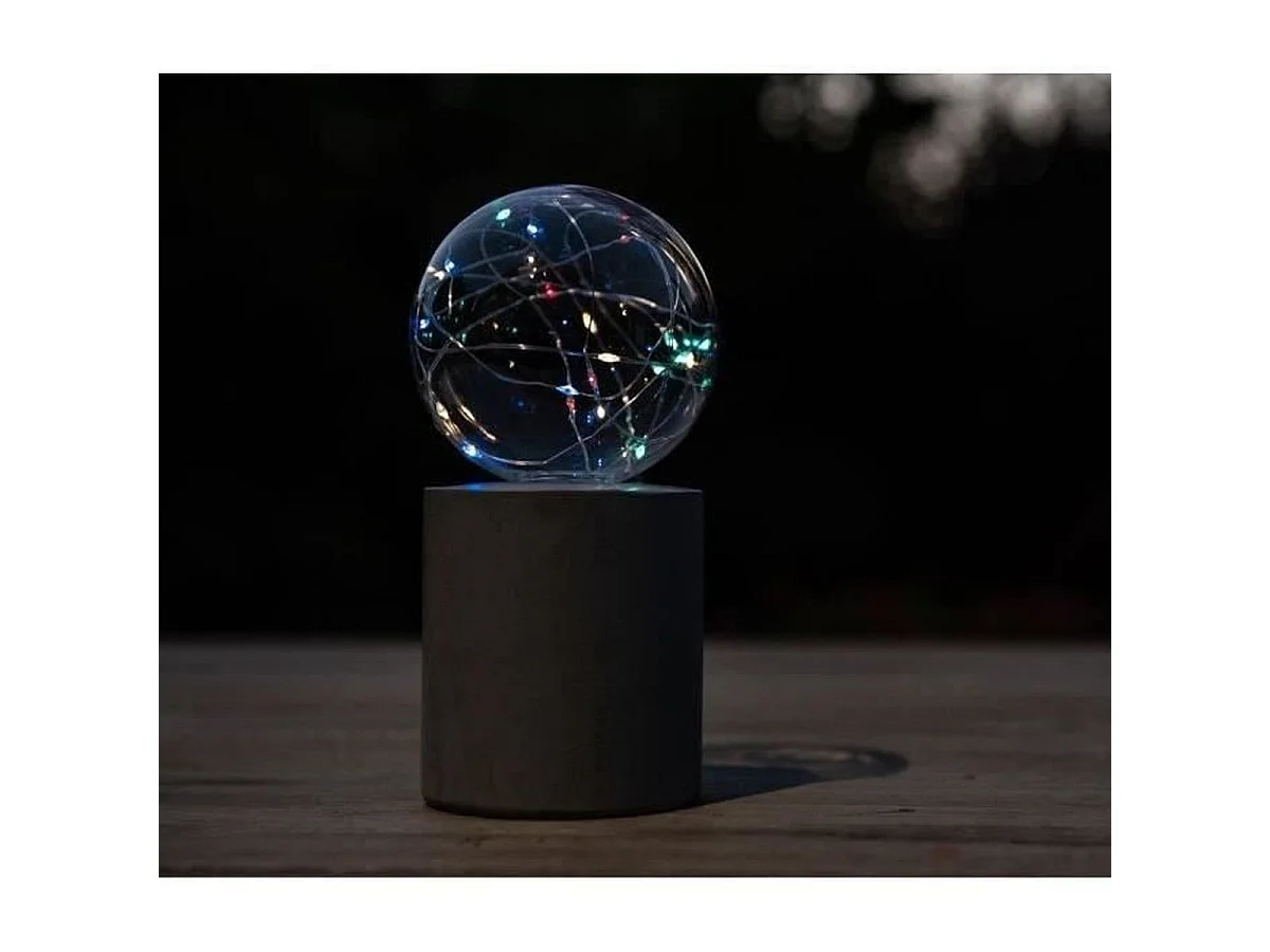 Lampe de table solaire GARDEN ID Nordic Light Ø10 cm, LED intégrée, allumage automatique, gris pierre