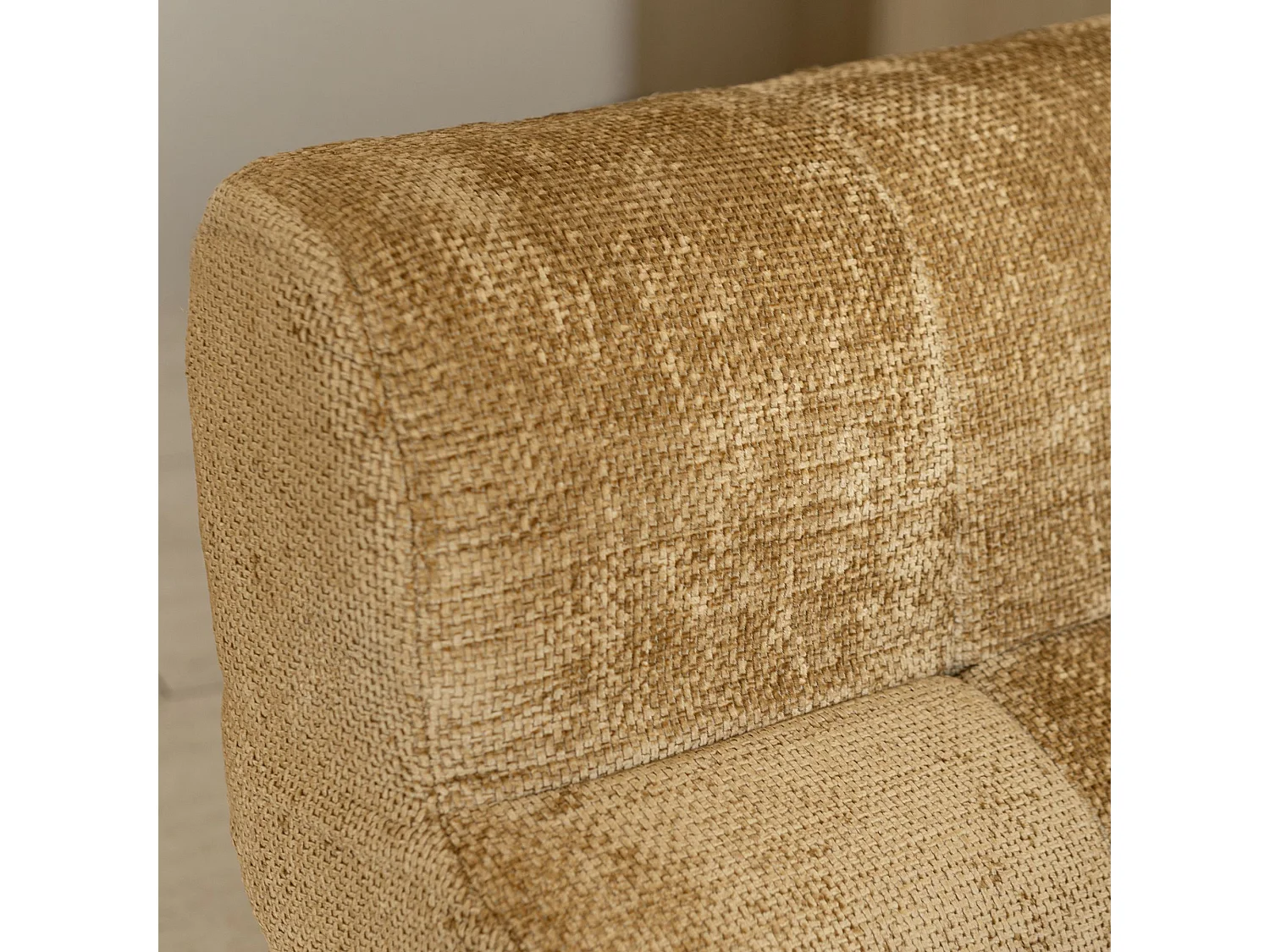 Now's Home - Fauteuil Compressé En Tissu Chenille Ocre Doré 80x90x68cm Volta