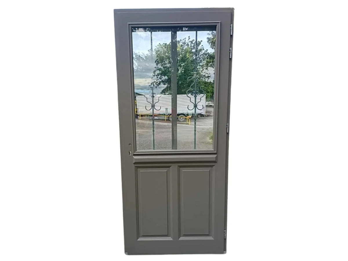 Puerta de entrada de madera con vidrio Santiago gris cuarzo, H.215 x L.90 cm, lado de la tabla, izquierda, manilla, cilindro, GD MENUISERIES sin manilla