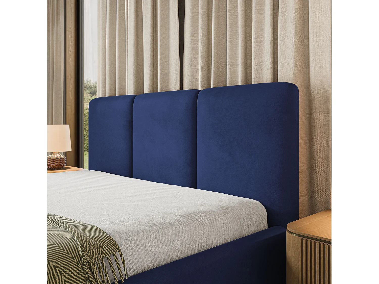 Gestoffeerd bed MORENA 200x200 cm - Fluwelen stof - Blauw