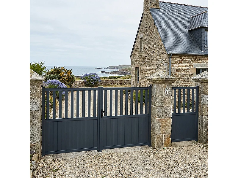 Portillon en aluminium semi ajouré H 1m60 x P 1m Gris 7016