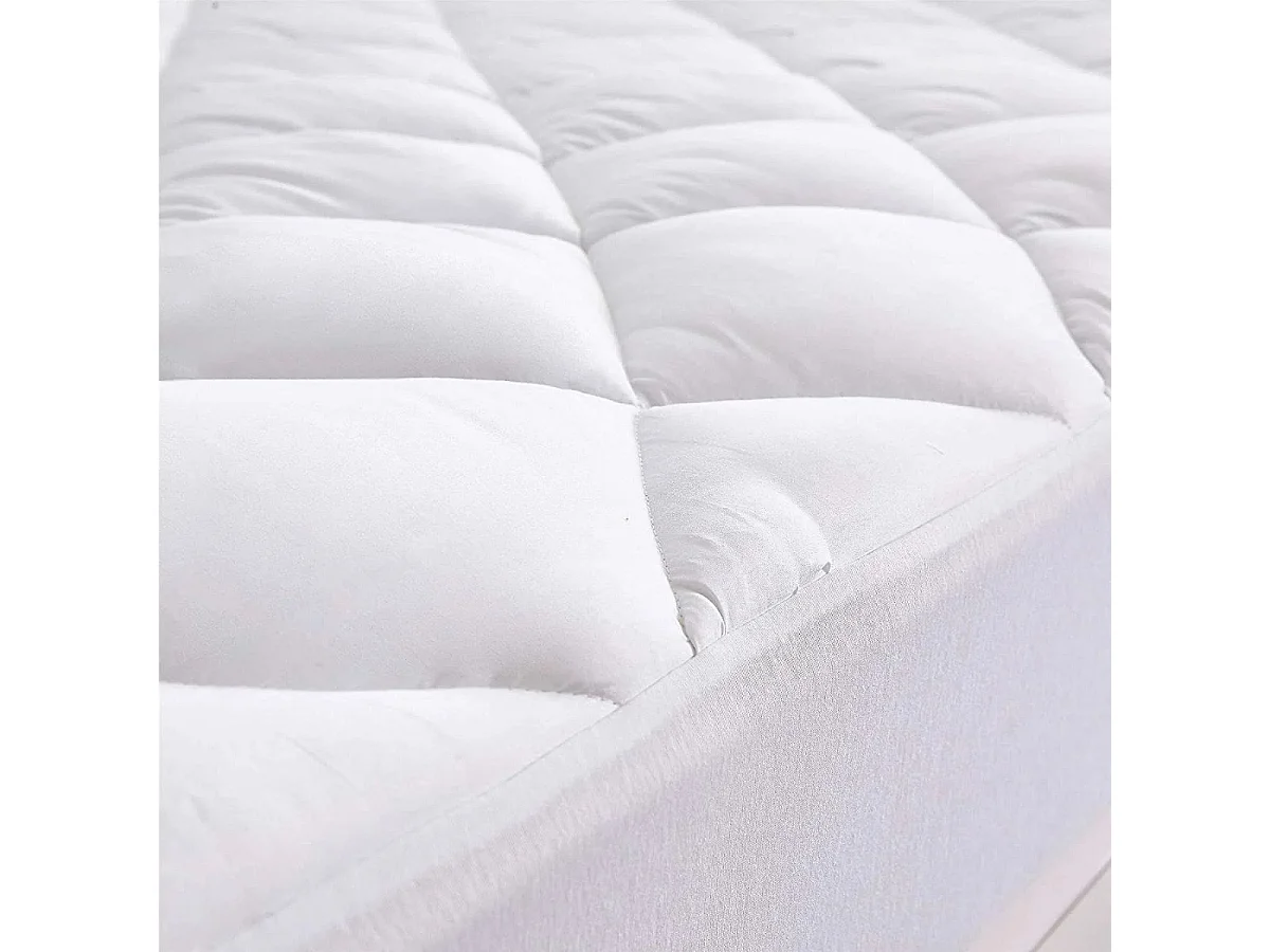 Protège matelas 90x190cm en polyester matelassé blanc bonnets de 35cm - BALTE