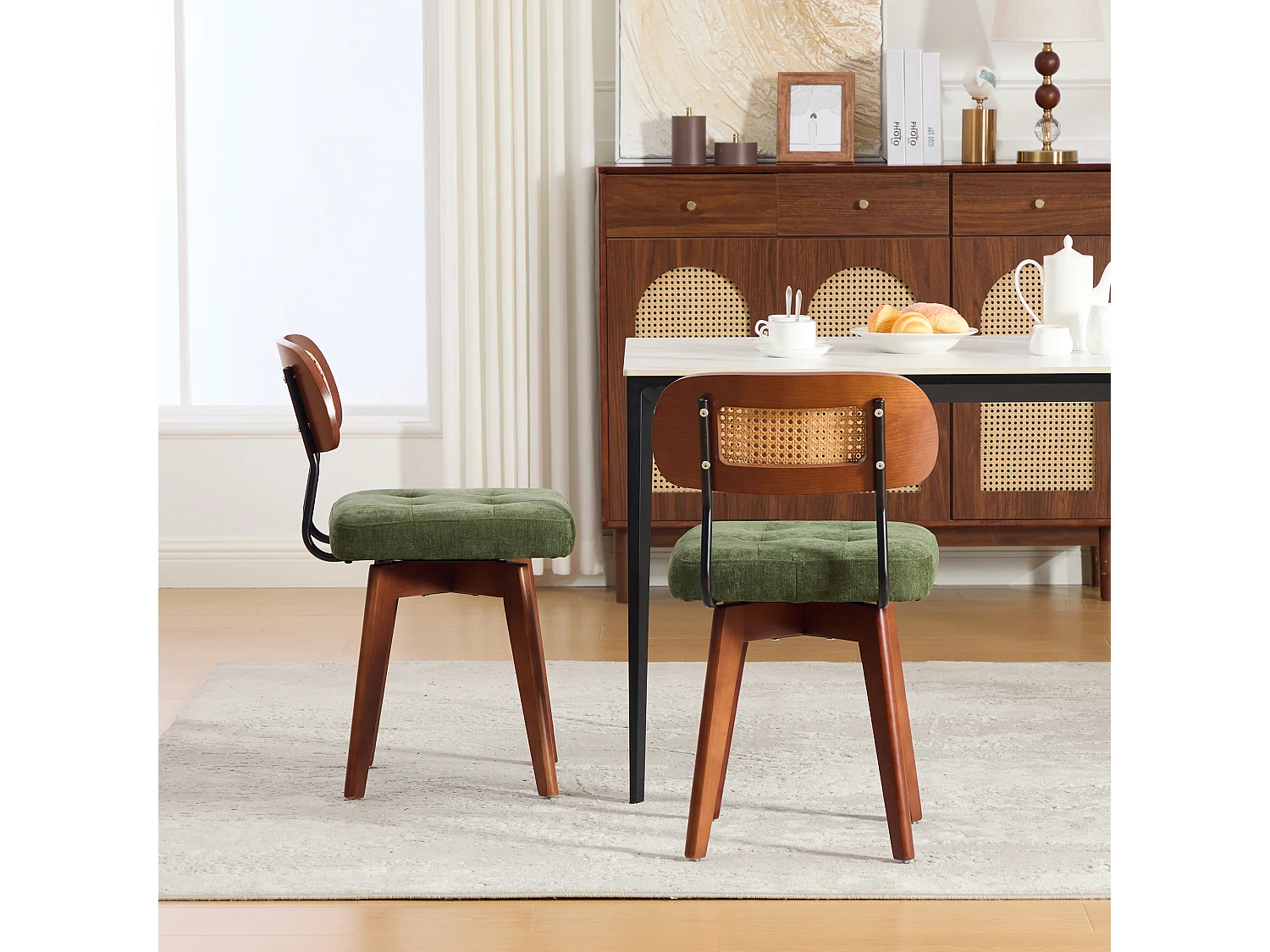 Chaise pivotante 360° lot de 2, chaises de cuisine style mid-century moderne, dossier tressé et assise rembourrée vert chenille - Sweiko