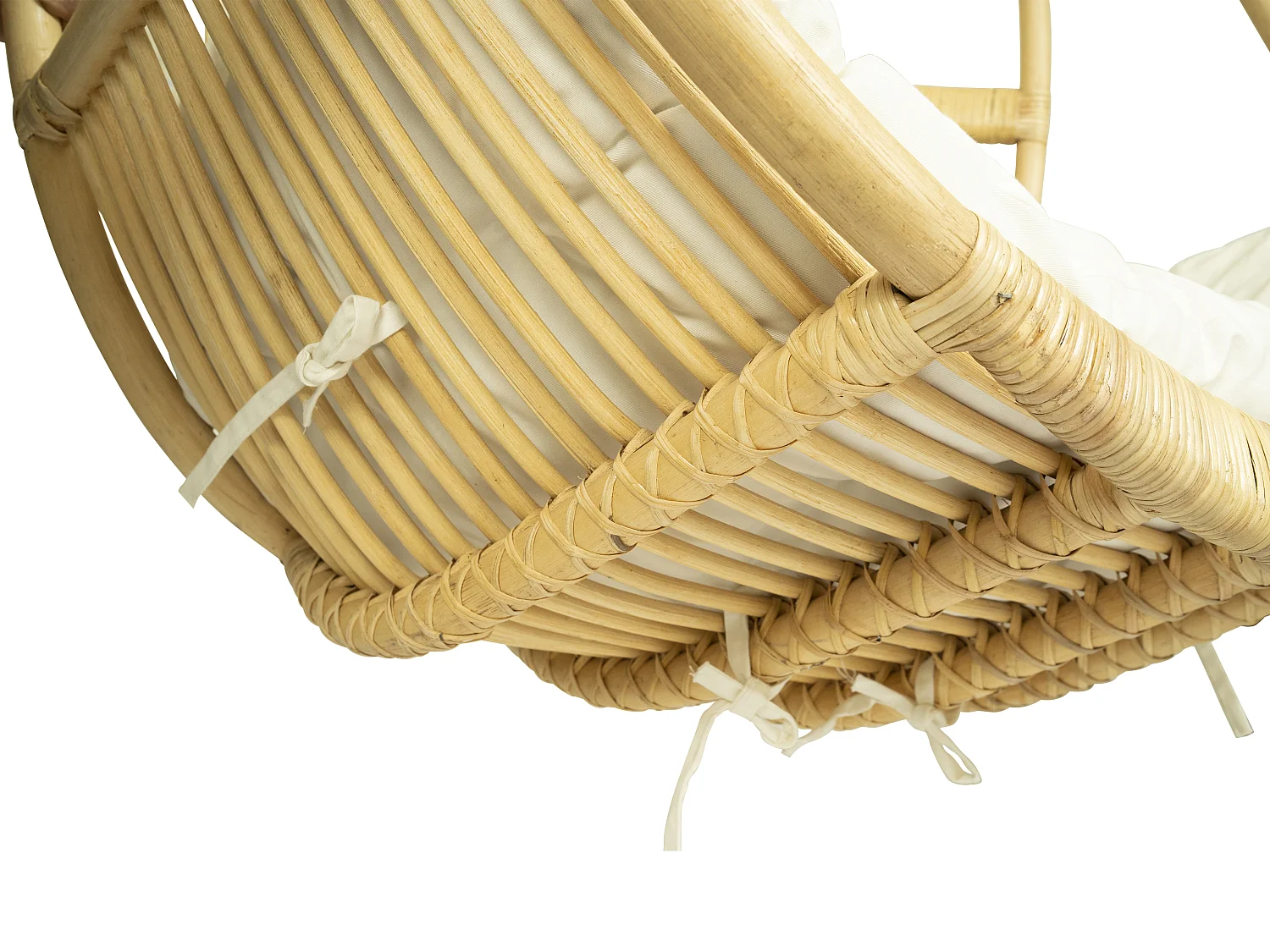 Fauteuil suspendu en rotin naturel BRIANNA