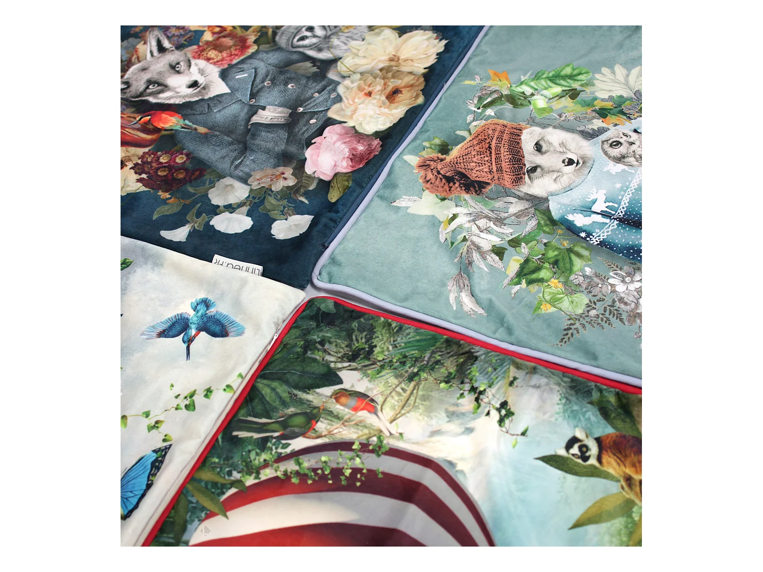 Housse de coussin 45x45 cm WONDERLAND Tapis volant