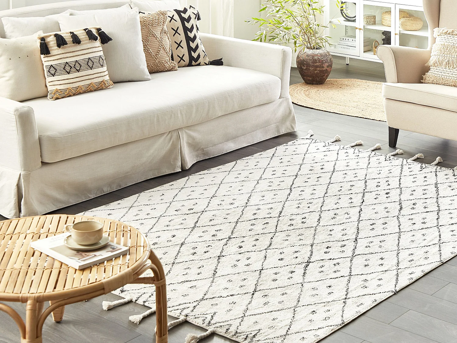 Tapis en coton blanc et noir 140 x 200 cm AGADIR