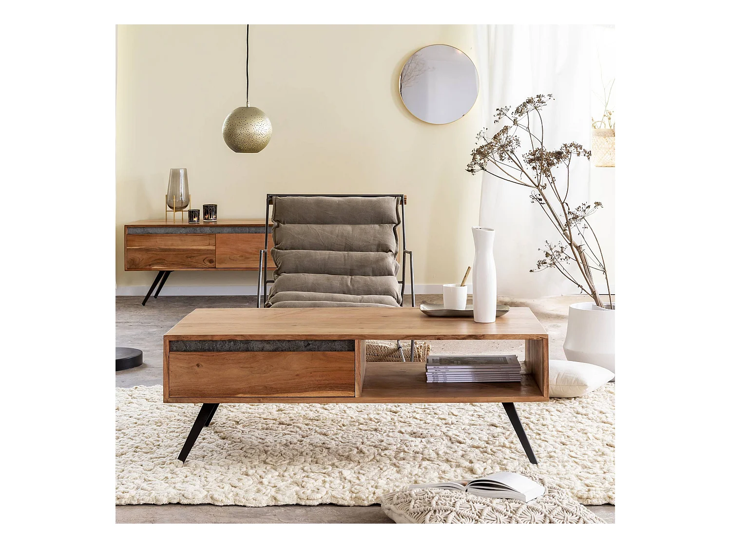 Table basse en bois d'acacia et pierre Yvan