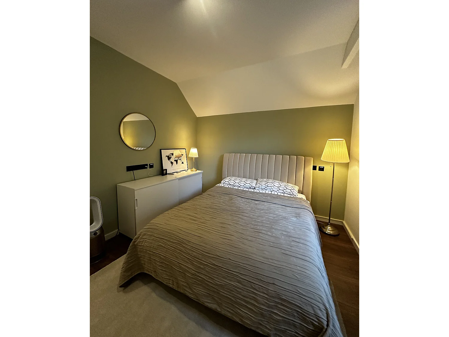 Lit avec sommier Velours MARVILLE 180 x 200 cm Beige sable