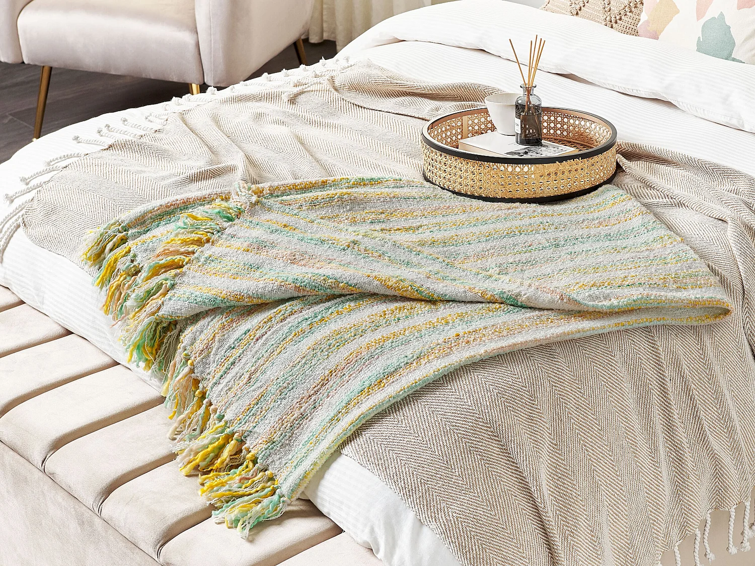 Boho Decke mit Fransen 130 x 170 cm gelb / grün NUWAR