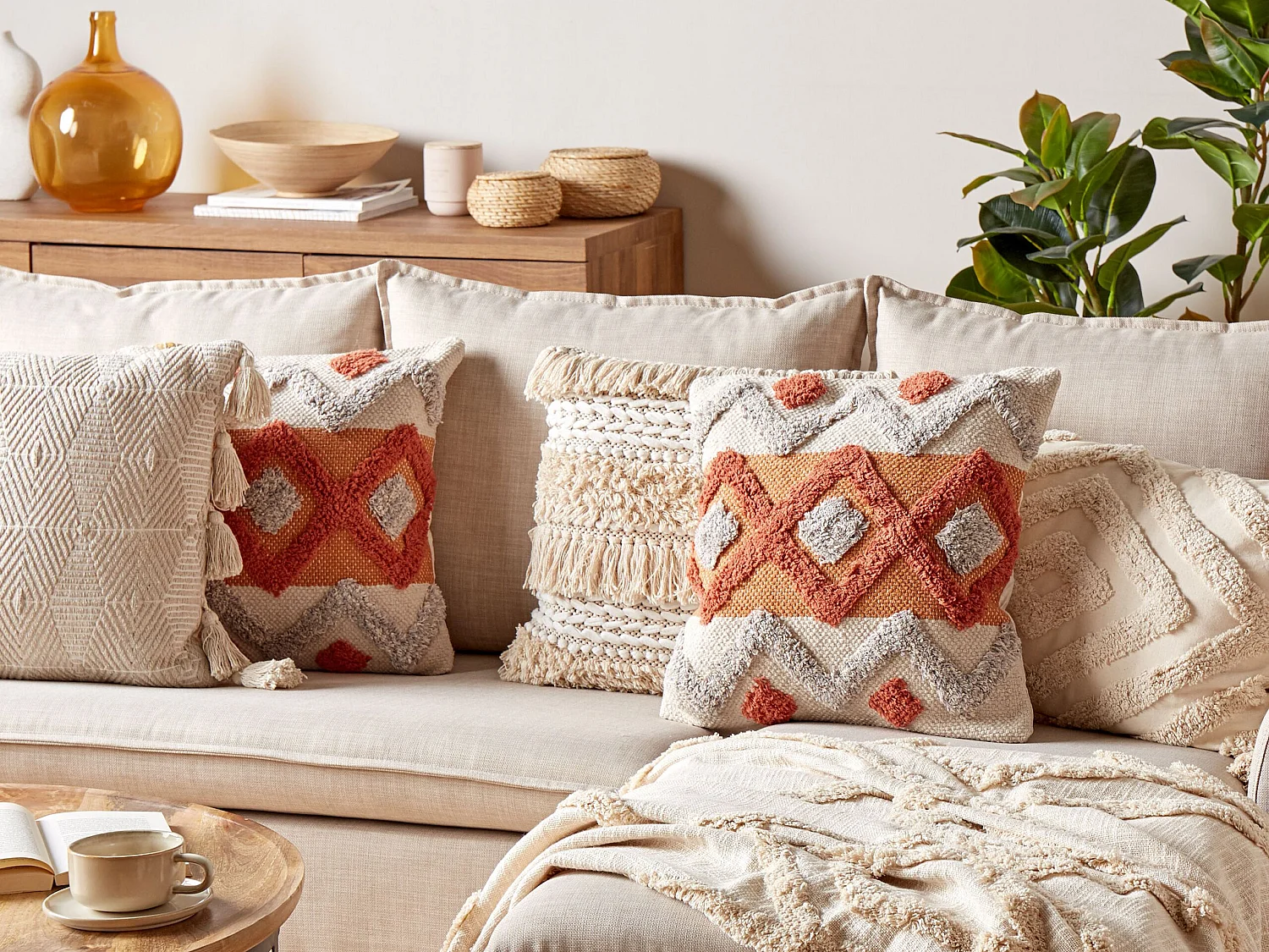 Sierkussen set van 2 getuft oranje/beige 45 x 45 cm BREVIFOLIA