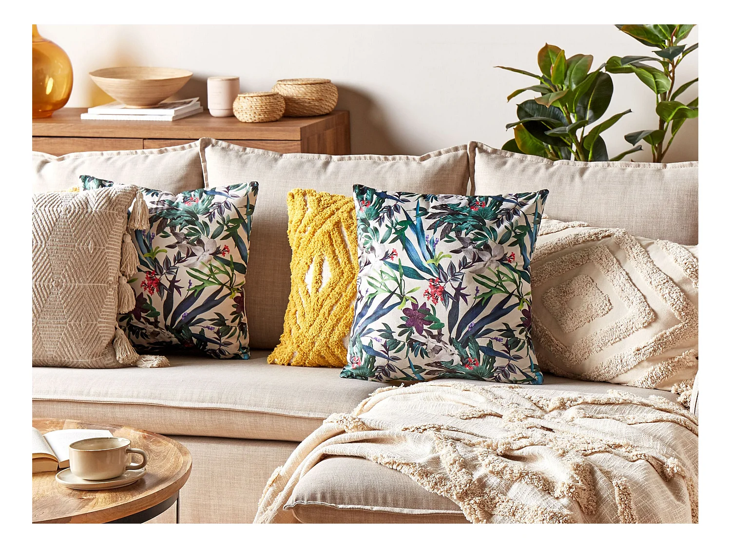 Zestaw 2 poduszek dekoracyjnych GASTERIA Welur 45 x 45 cm Zielony Wzór roślinny