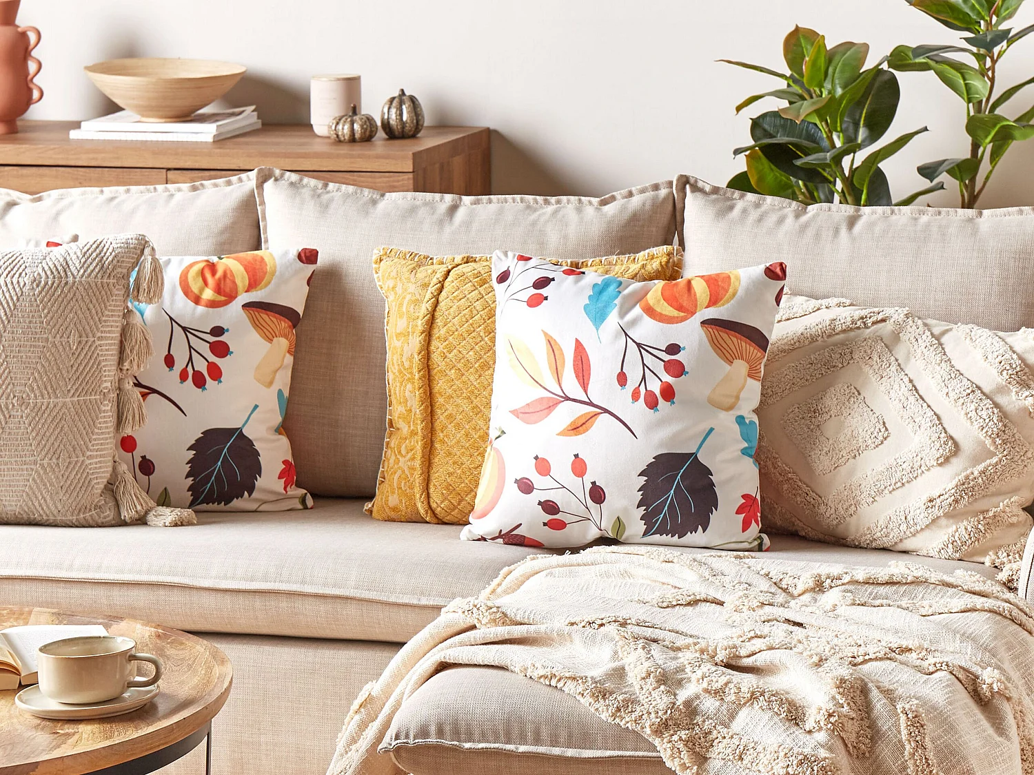 Lot de 2 coussins décoratifs VISCARIA Velours 45 x 45 cm Multicolore Motif de plante