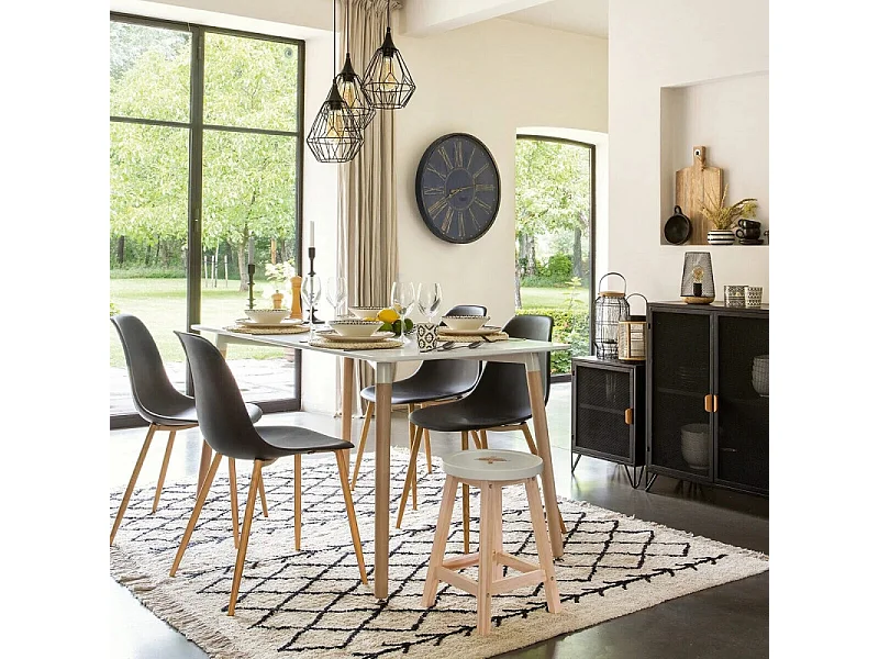 Chaise de table Assise Noire et pieds en fer façon Chêne