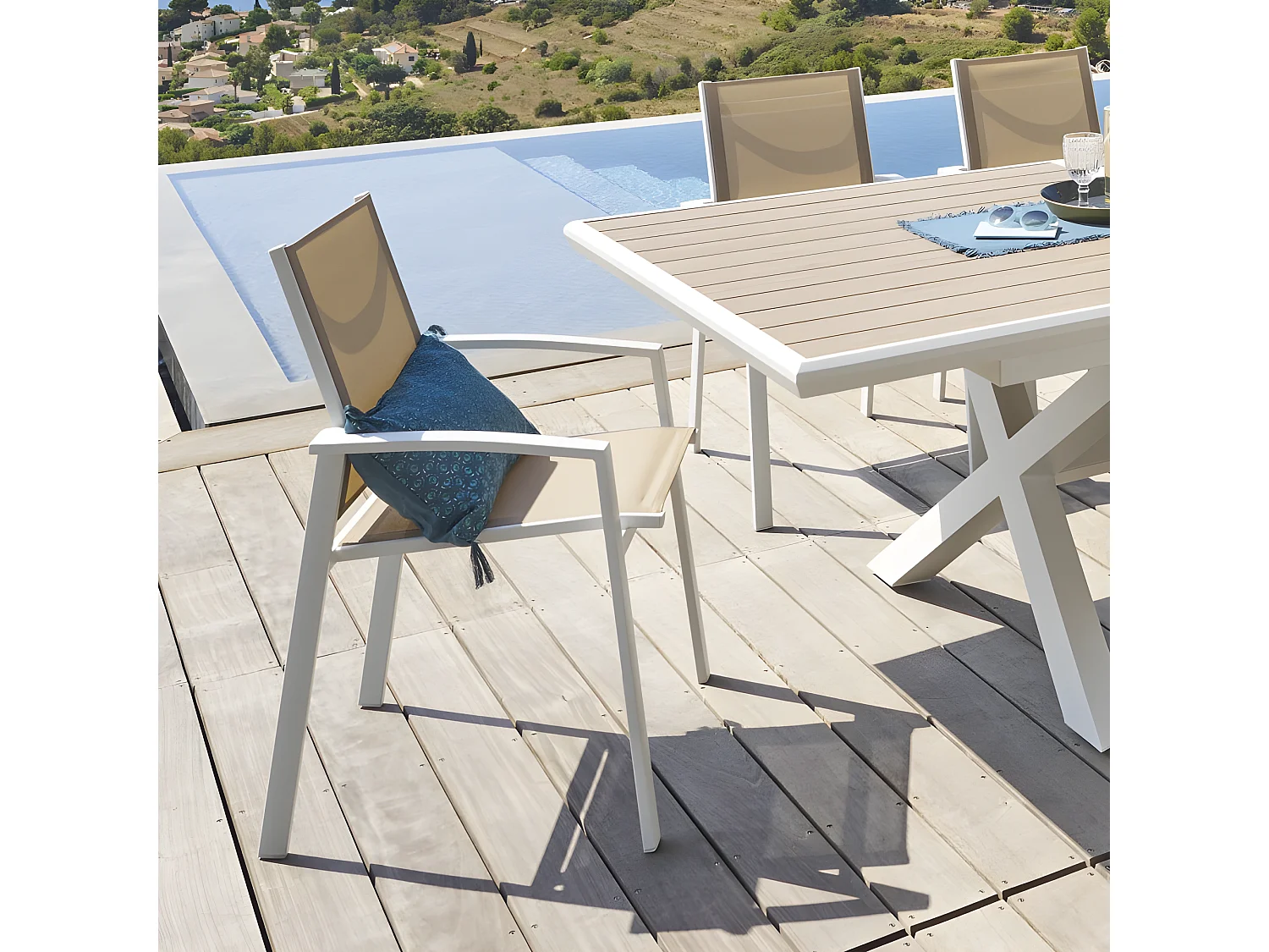 Fauteuil Axiome Hespéride noisette et blanc