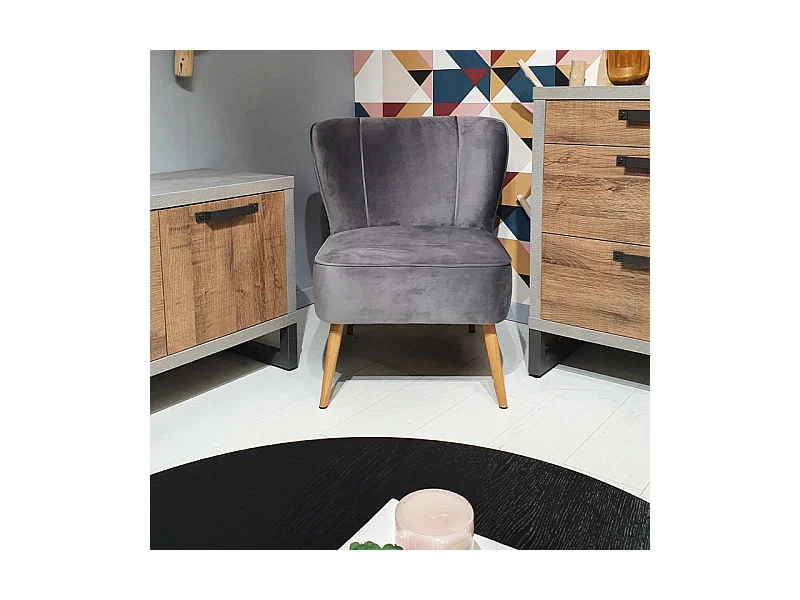 Petit fauteuil bas en velours gris style crapaud - KARLA