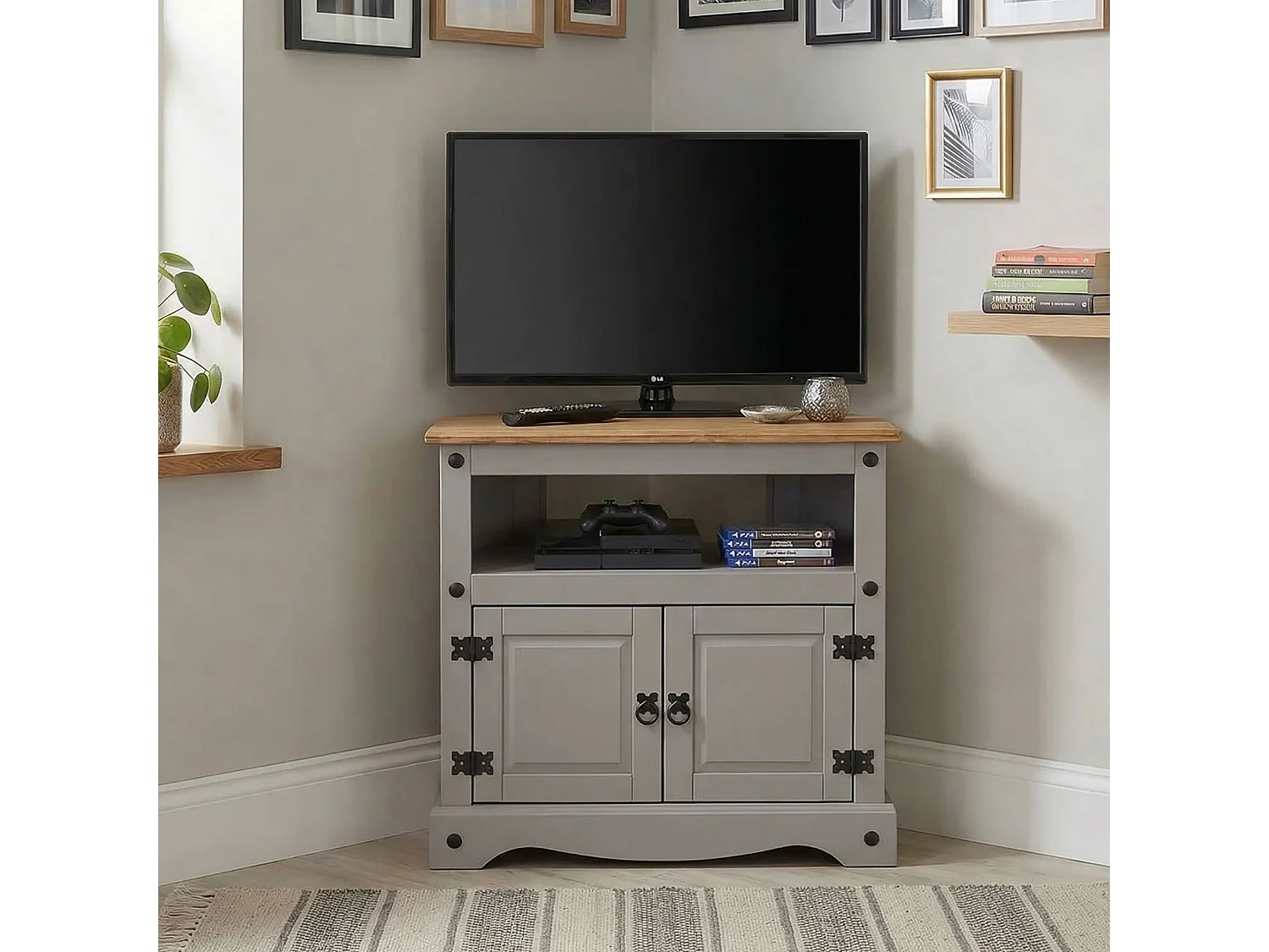 Meuble TV RAMON banc télévision en pin massif gris et brun avec 2 portes et 1 niche, meuble de rangement style mexicain en bois