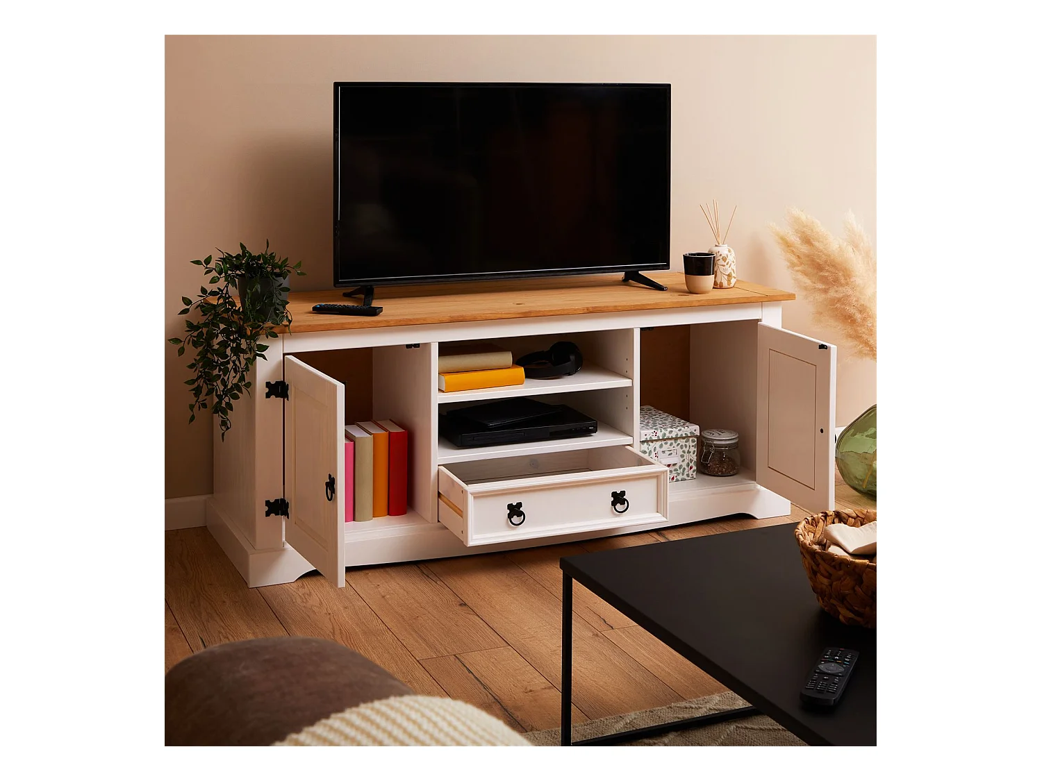 Meuble TV TEQUILA de 140 cm en bois style mexicain avec 1 tiroir 2 niches et 2 portes, en pin massif lasuré blanc et brun