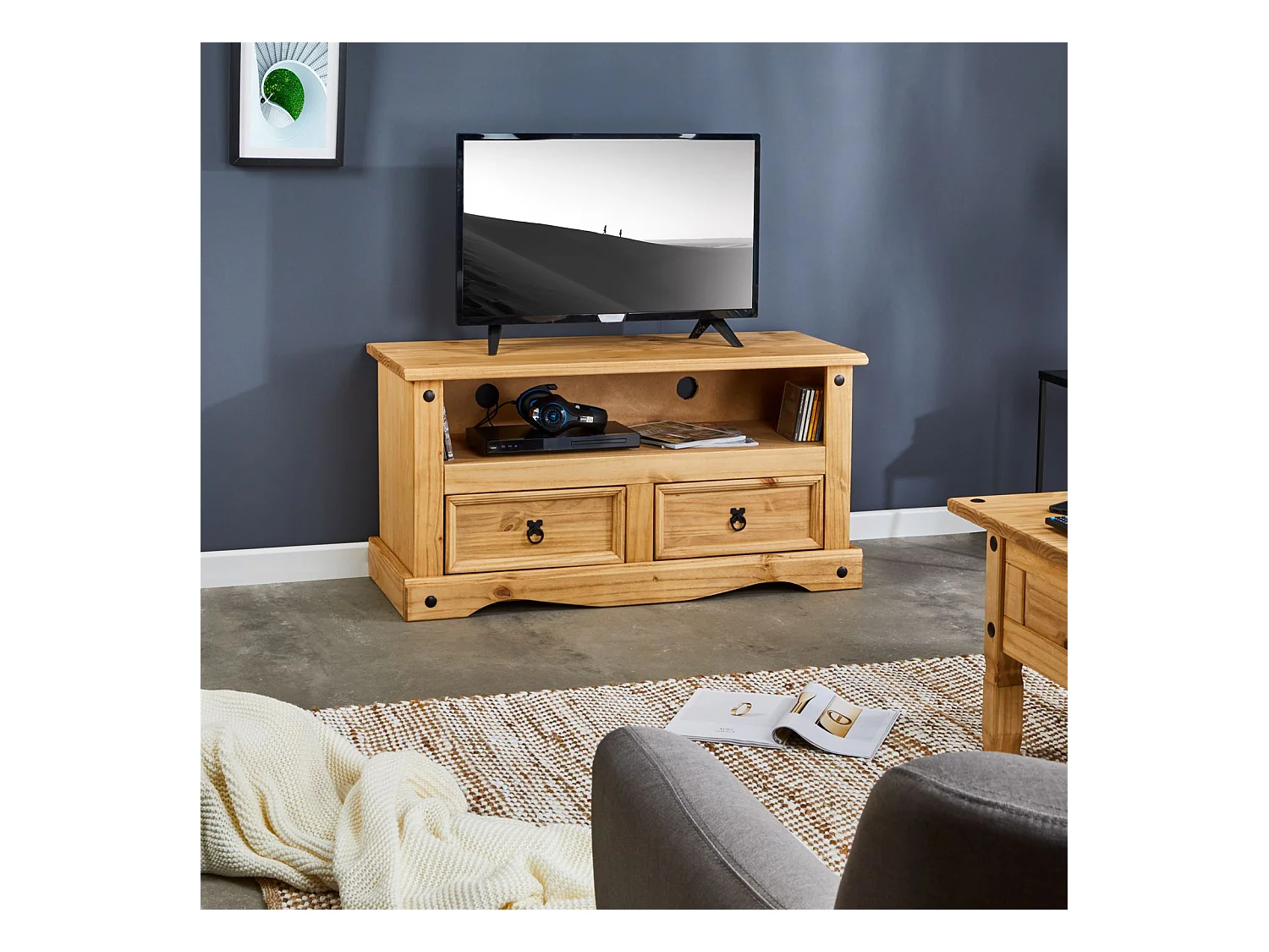 Meuble TV SALSA banc télévision de 108 cm en bois style mexicain avec 2 tiroirs et 1 niche, en pin massif finition teintée/cirée