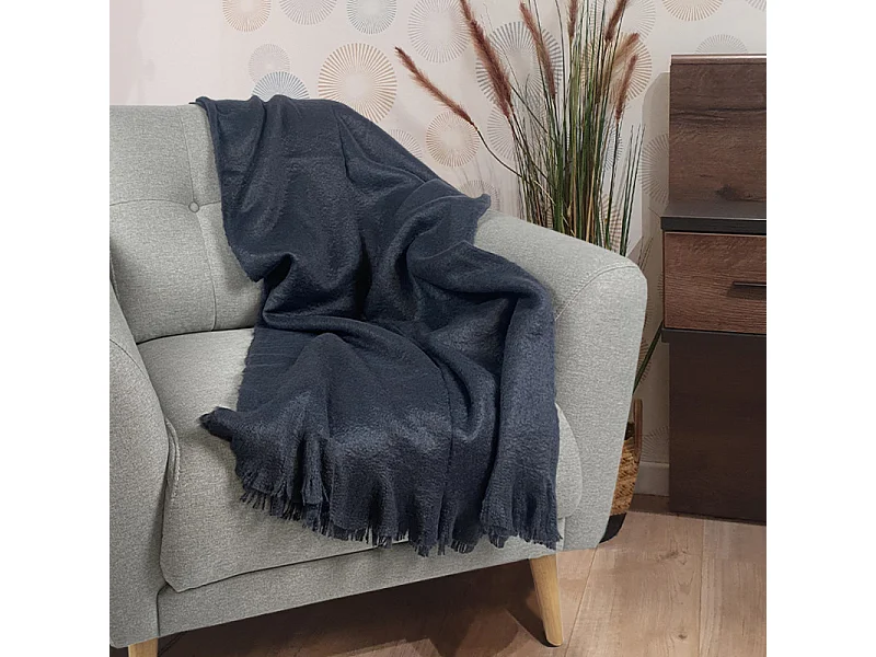 Plaid gris foncé 130 x 170 cm doux avec franges - BEHA 4285