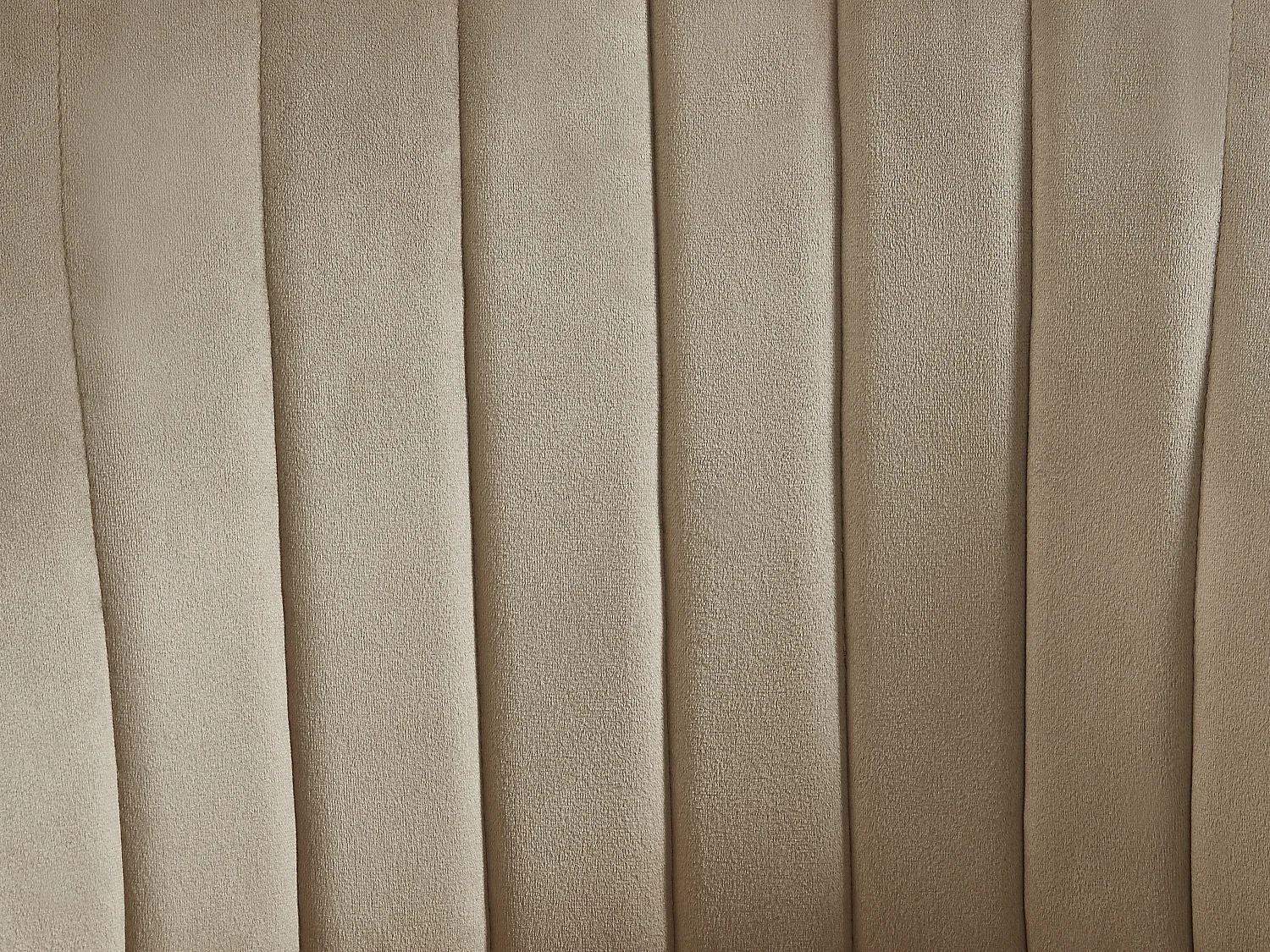 Lot de 6 chaises avec accoudoirs en velours et métal - Beige - IZIALI de Pascal MORABITO