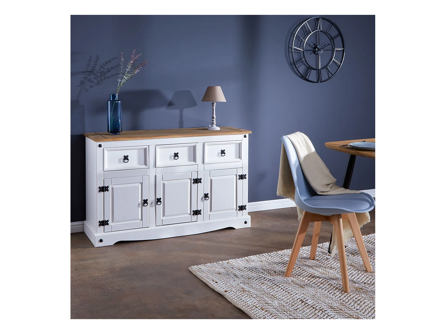 Buffet salle à manger CAMPO en bois massif L 125 cm avec 3 portes battantes et 3 tiroirs spacieux, blanc et brun