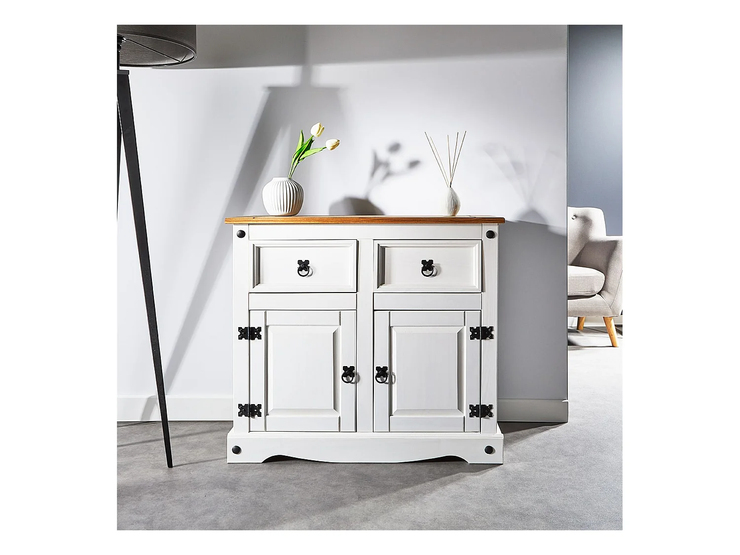 Buffet salle à manger CAMPO en bois massif L 87 cm avec 2 portes battantes et 2 tiroirs spacieux, blanc et brun, style mexicain