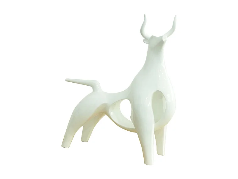 Statue taureau minimaliste en résine blanche laquée H50 cm - VALIENTE