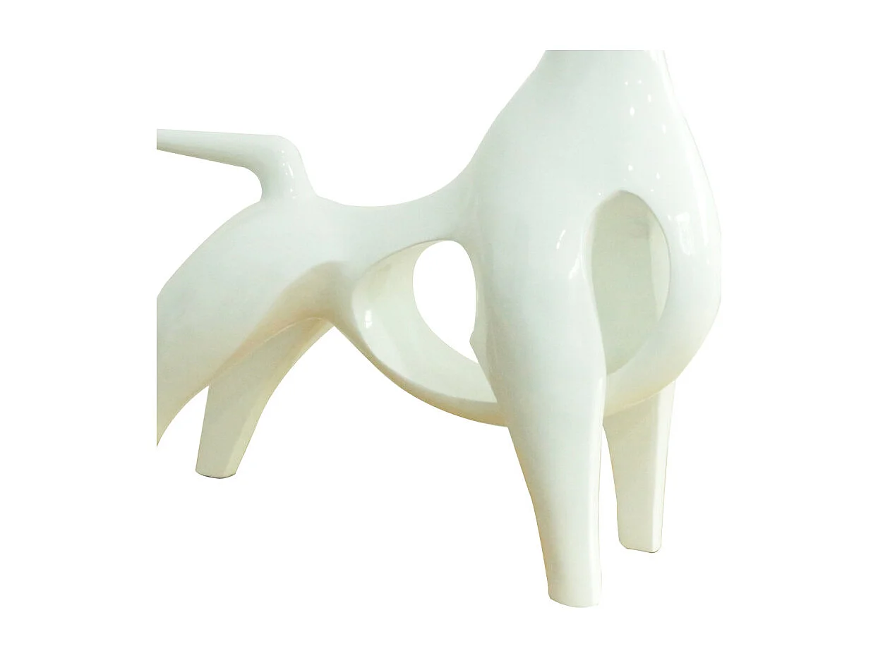 Statue taureau minimaliste en résine blanche laquée H50 cm - VALIENTE