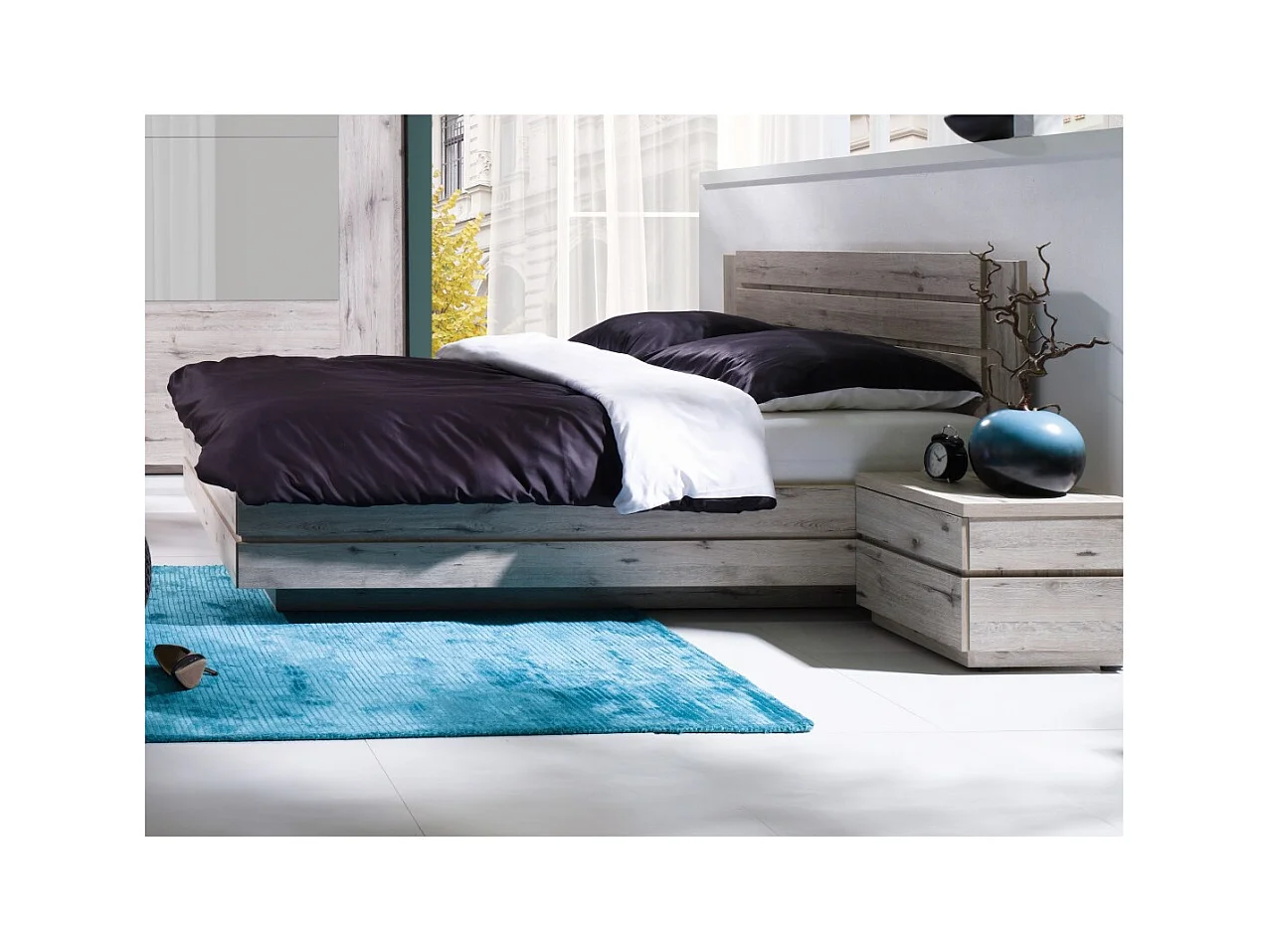 Lit coffre RICCARDO – 2 places 180x200 cm avec sommier – Chêne clair