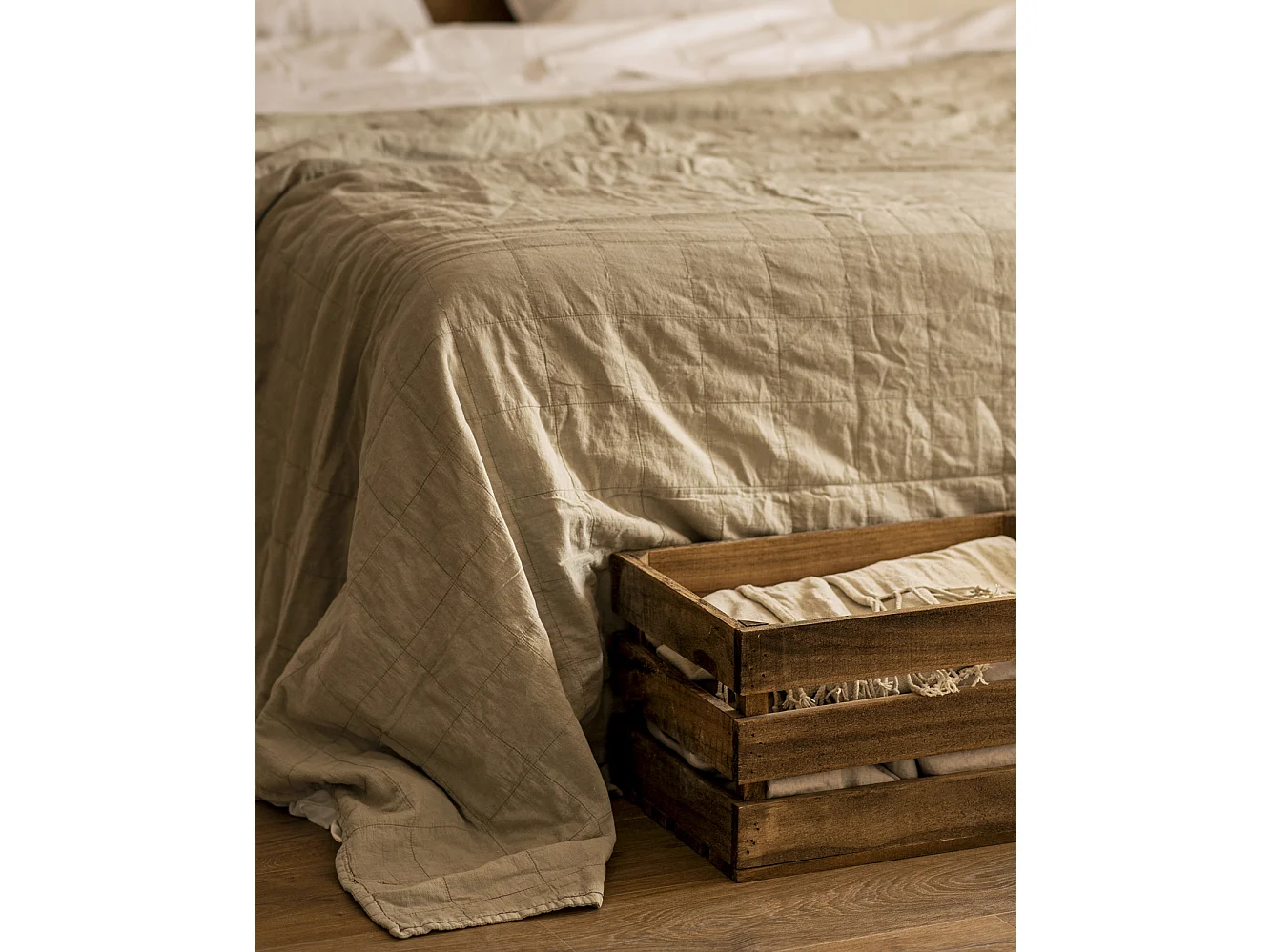 Scatola in legno massello in tono marrone 49x30,5x25,5cm - BOX - DECOWOOD