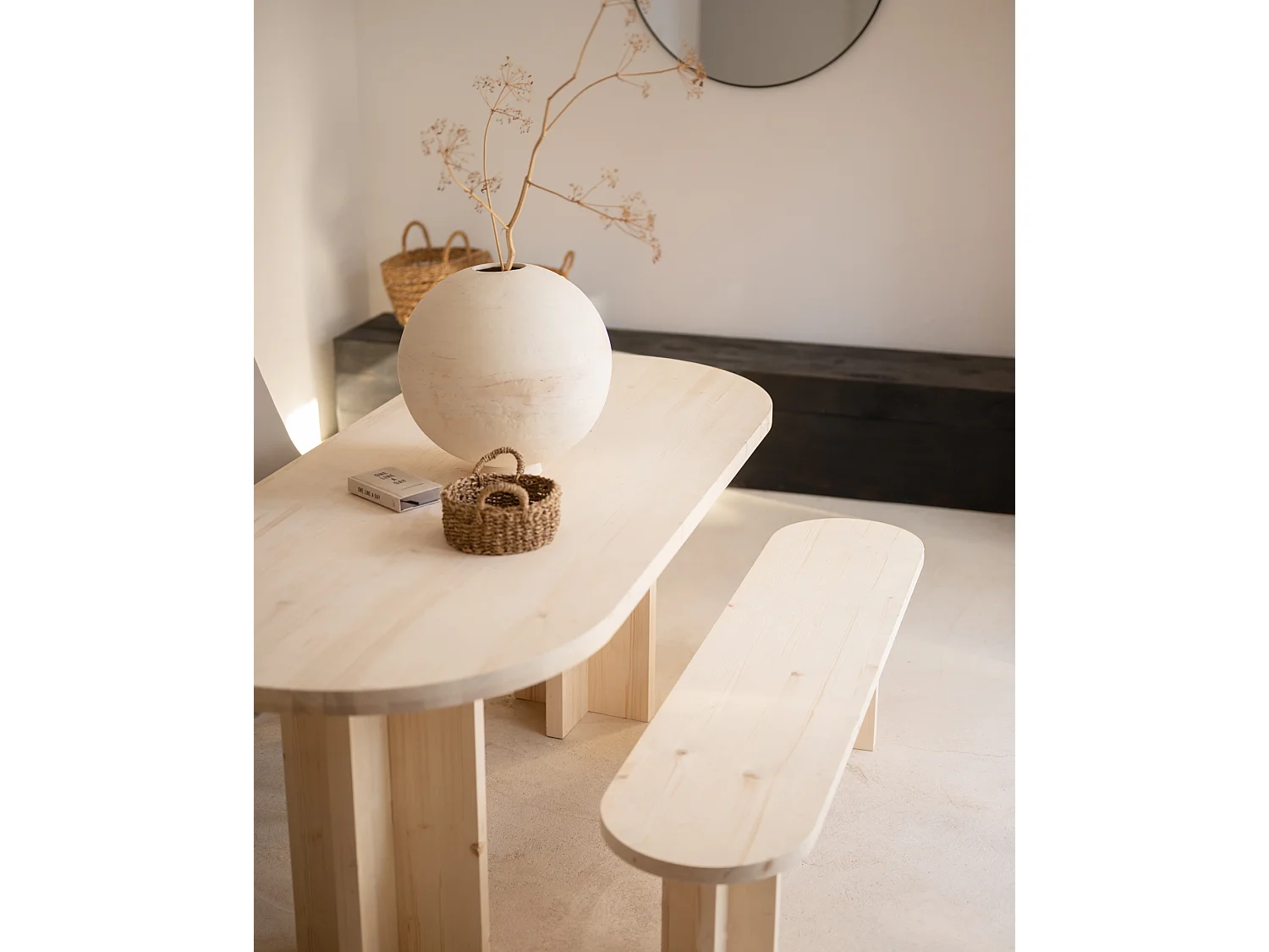 Banco de madera de abeto ovalado Decowood para interiores en color natural de 140x45cm - TOKYO - DECOWOOD