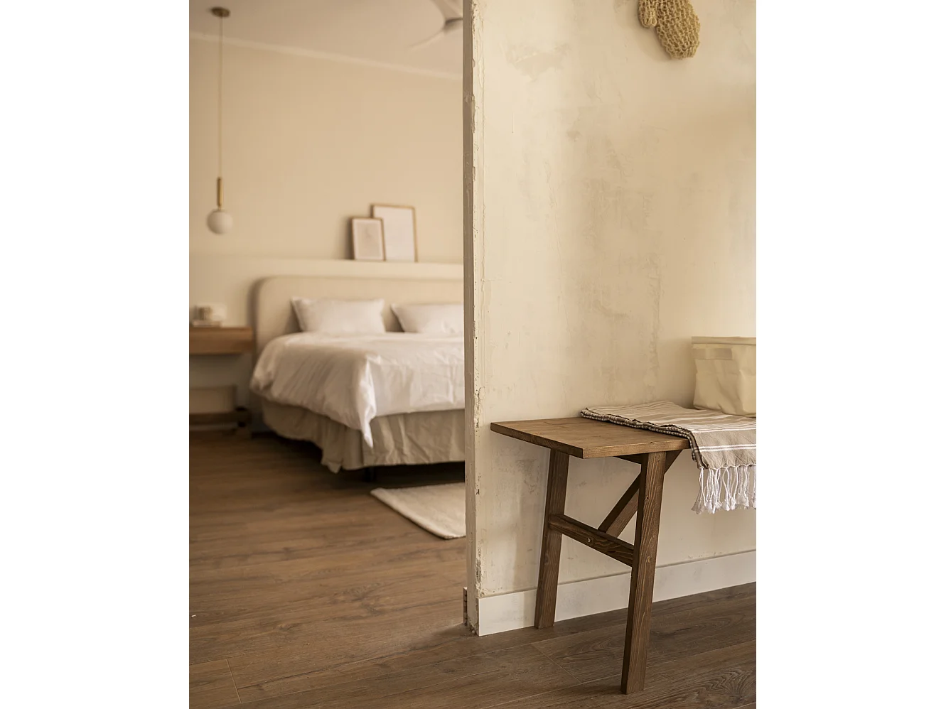 Panca decorativa in legno massello in tono marrone 120x45cm - SIEP - DECOWOOD